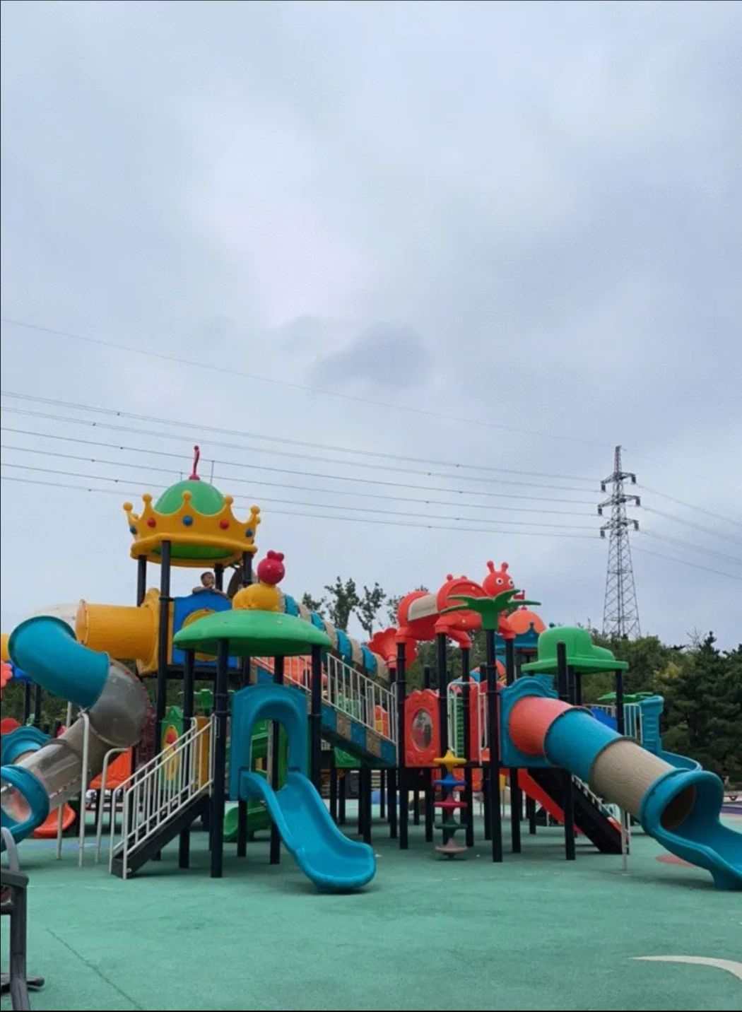 华田体育公园旅行图片