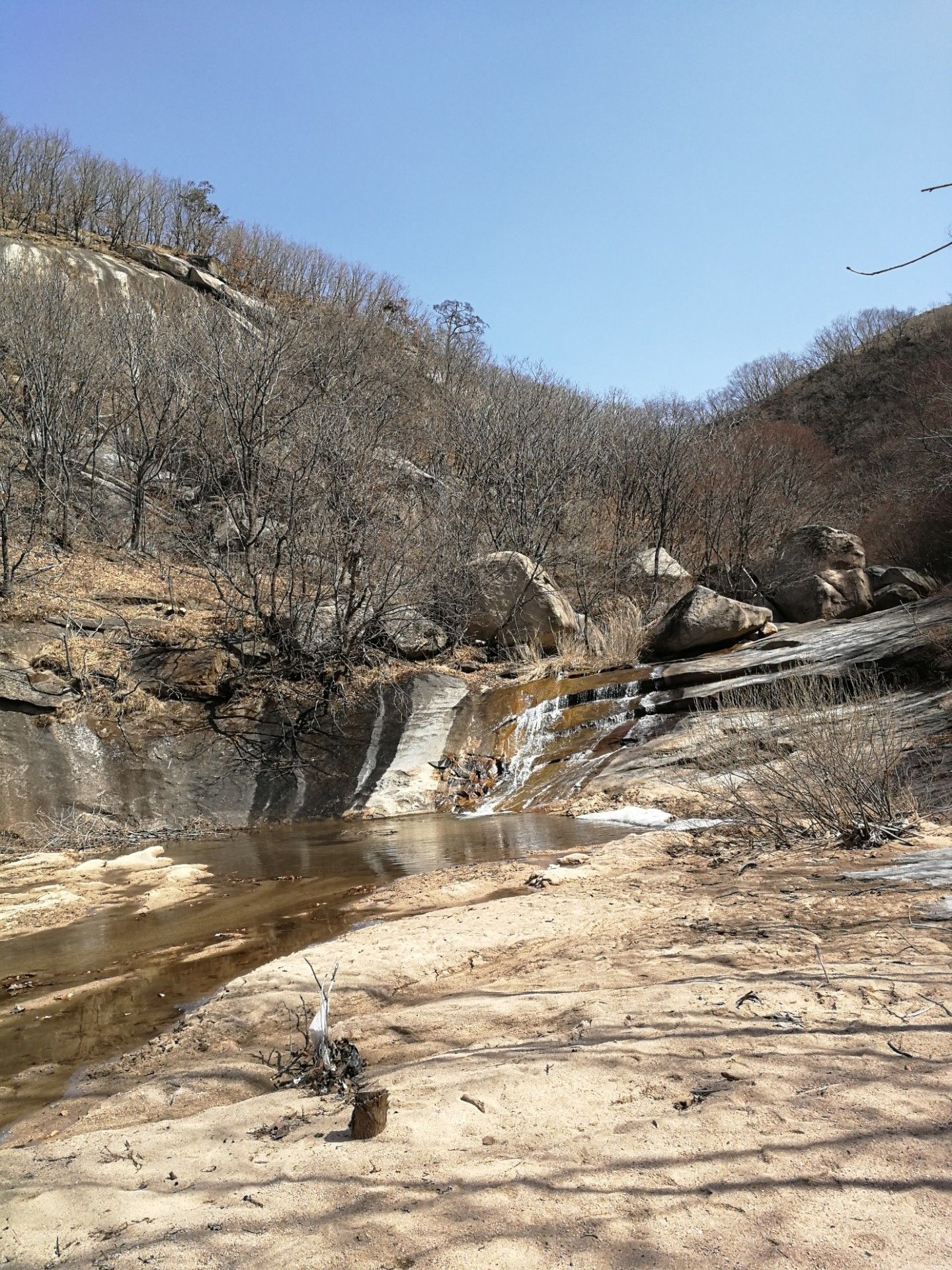 岫岩朝阳镇石湖景区