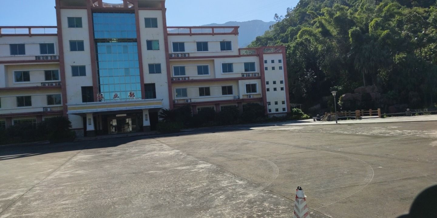 贞山龙泉森林公园