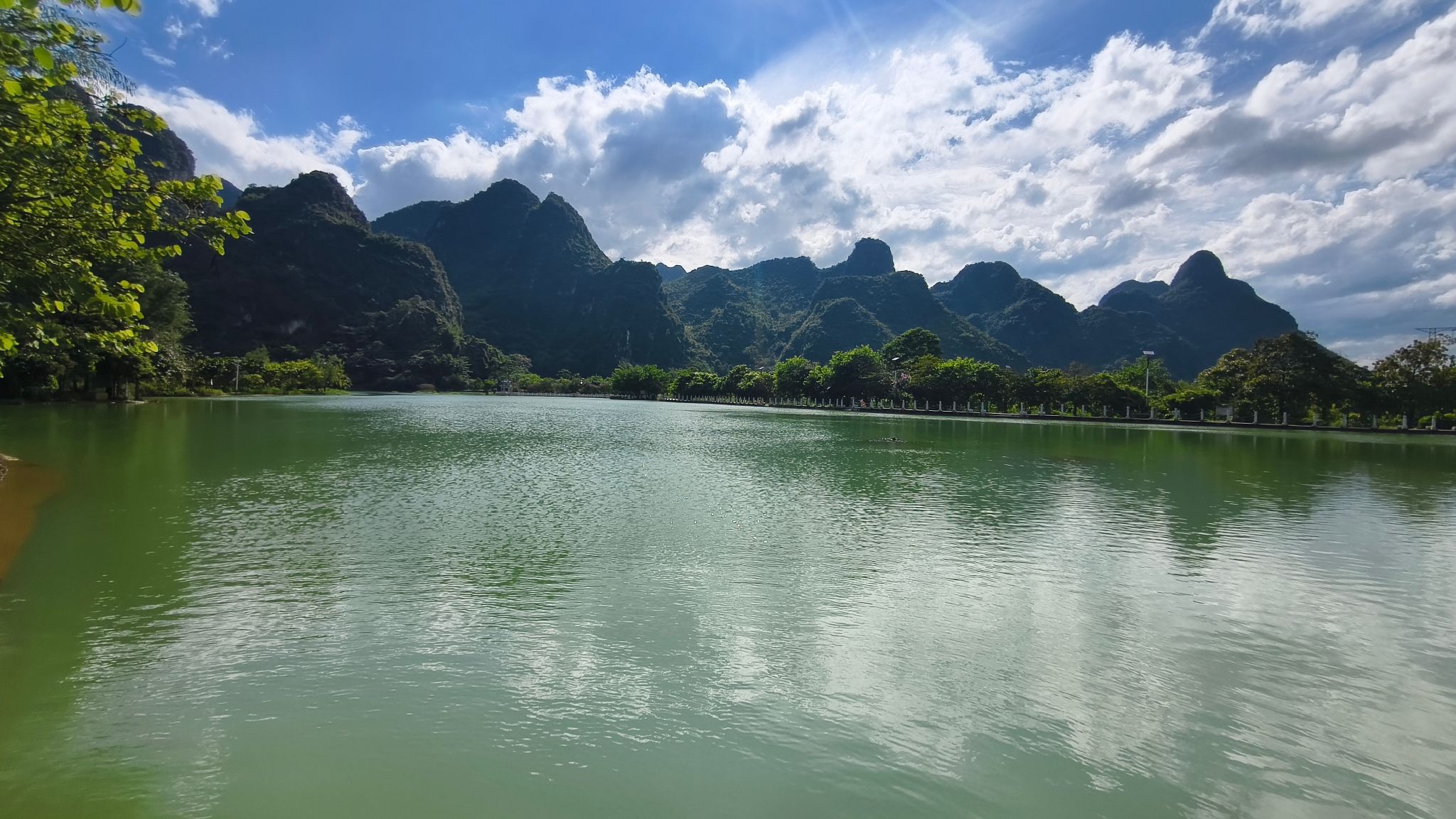 模范龙潭风景区