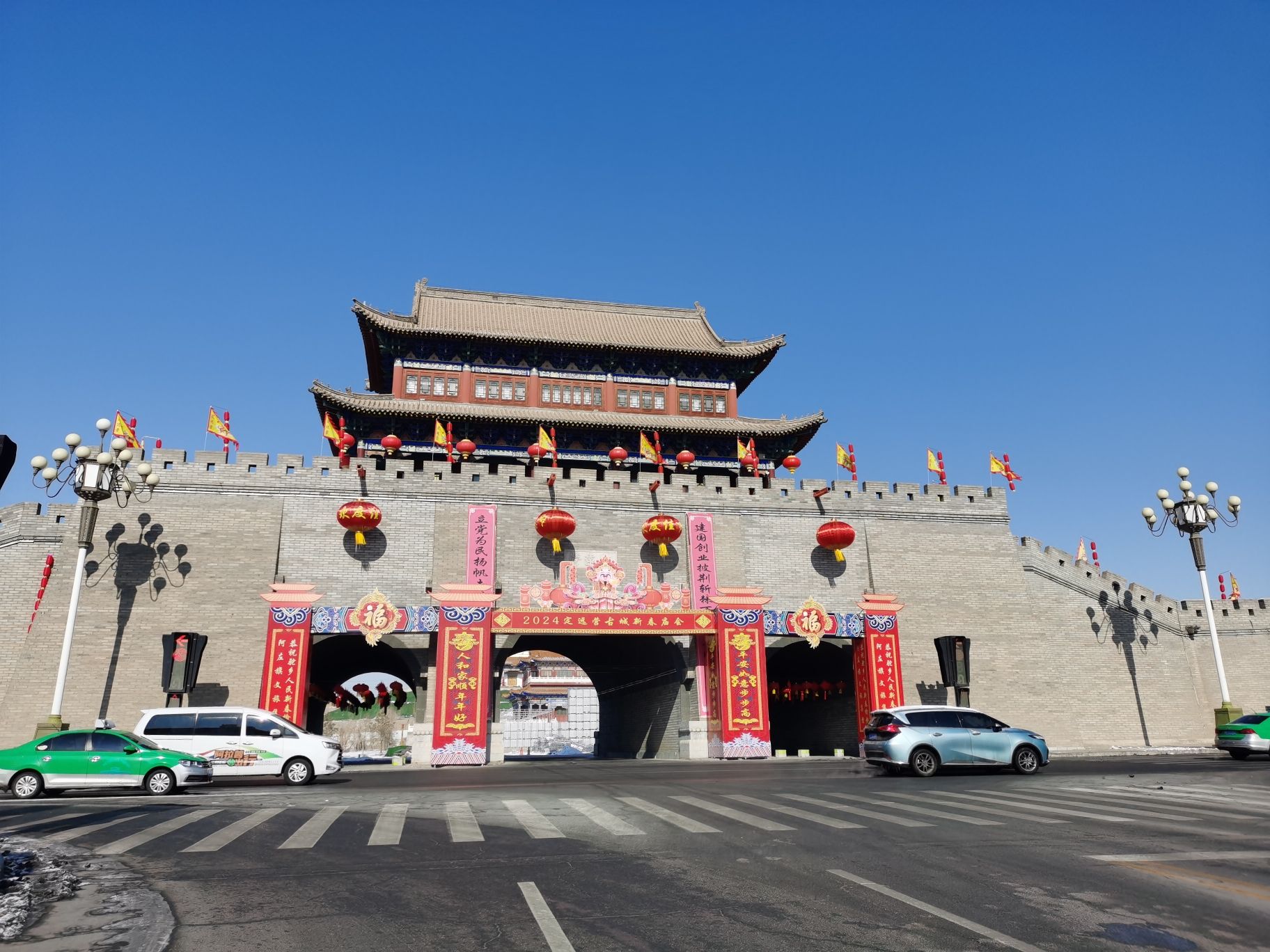 定远营南门城楼旅行图片