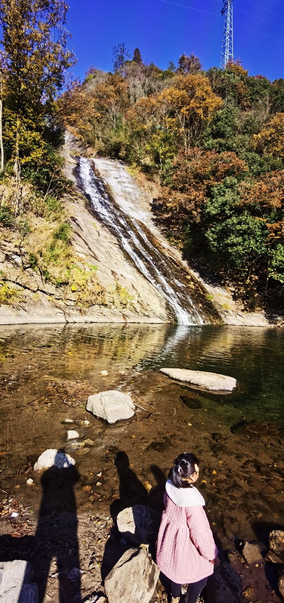 马丁途瀑青龙潭风景区