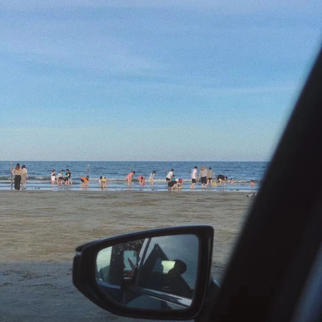 大湖沙滩