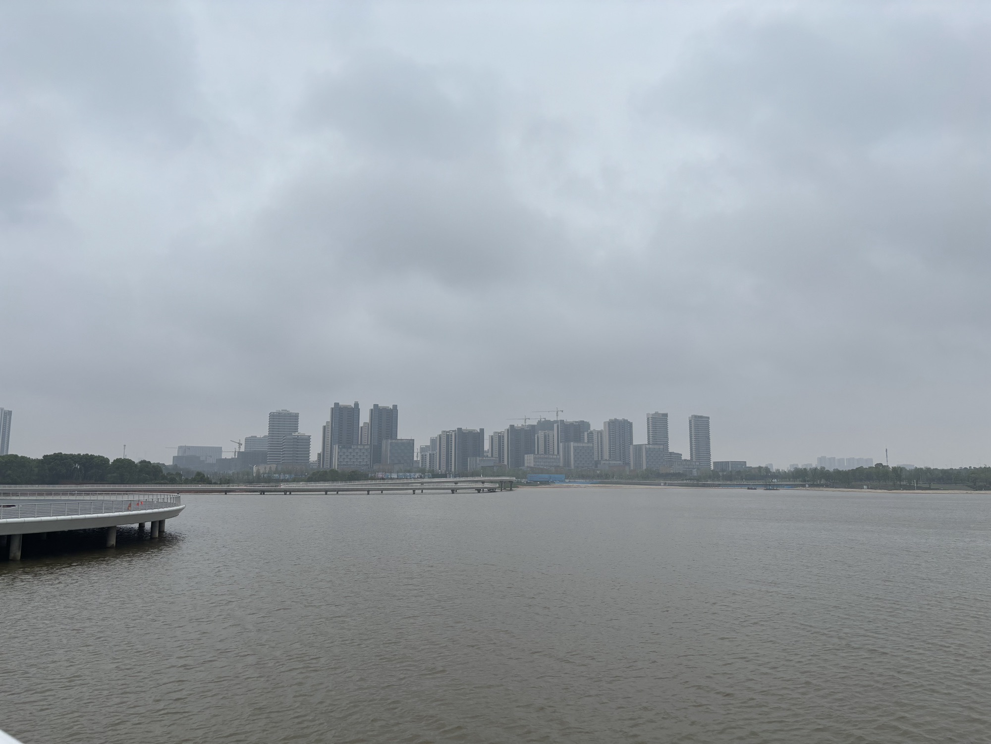 儒乐湖滨江公园旅行图片