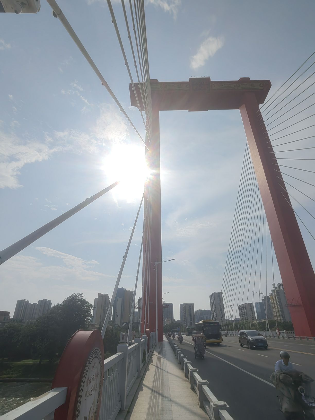京杭大运河(宿迁大桥)观光栈道旅行图片