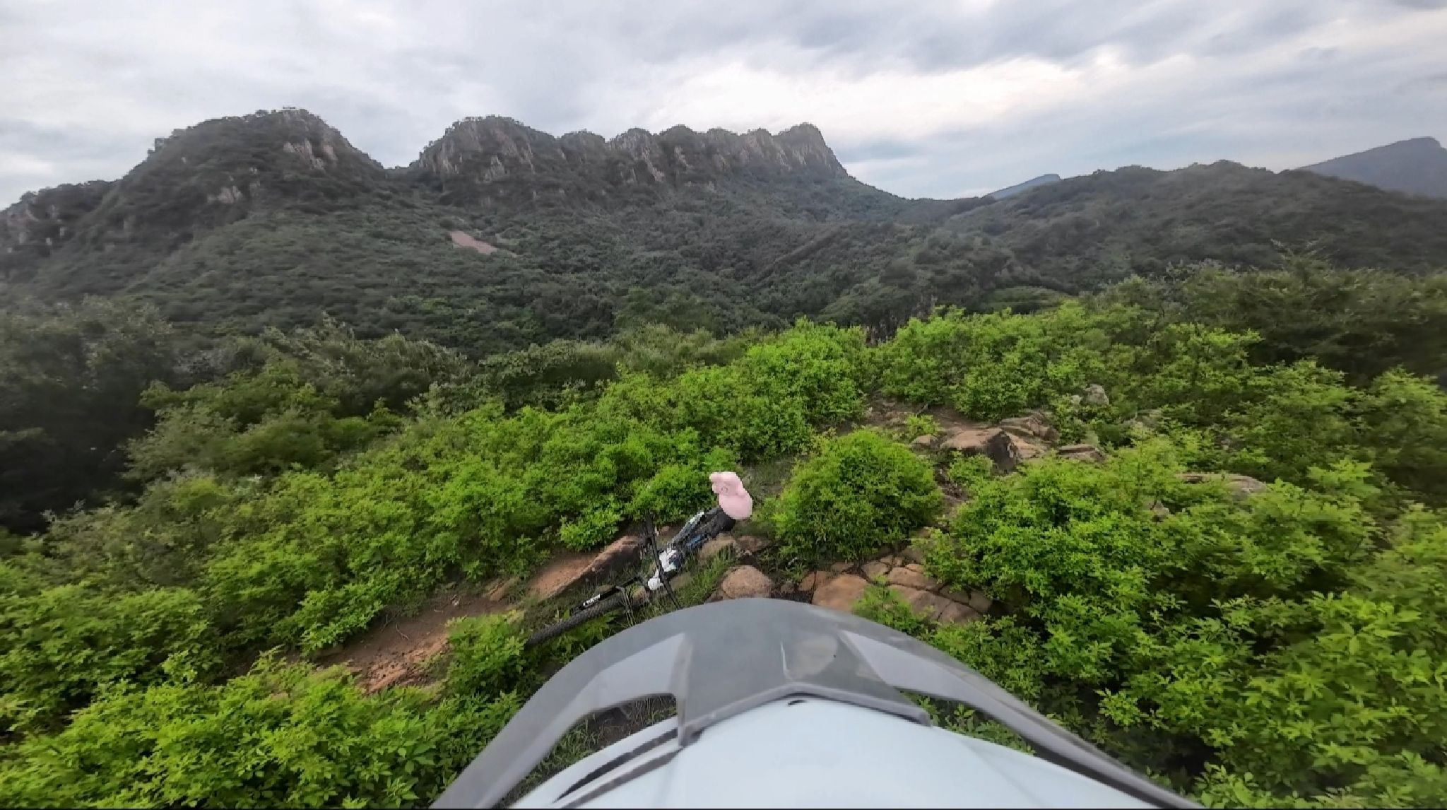 九头崖自然风景区