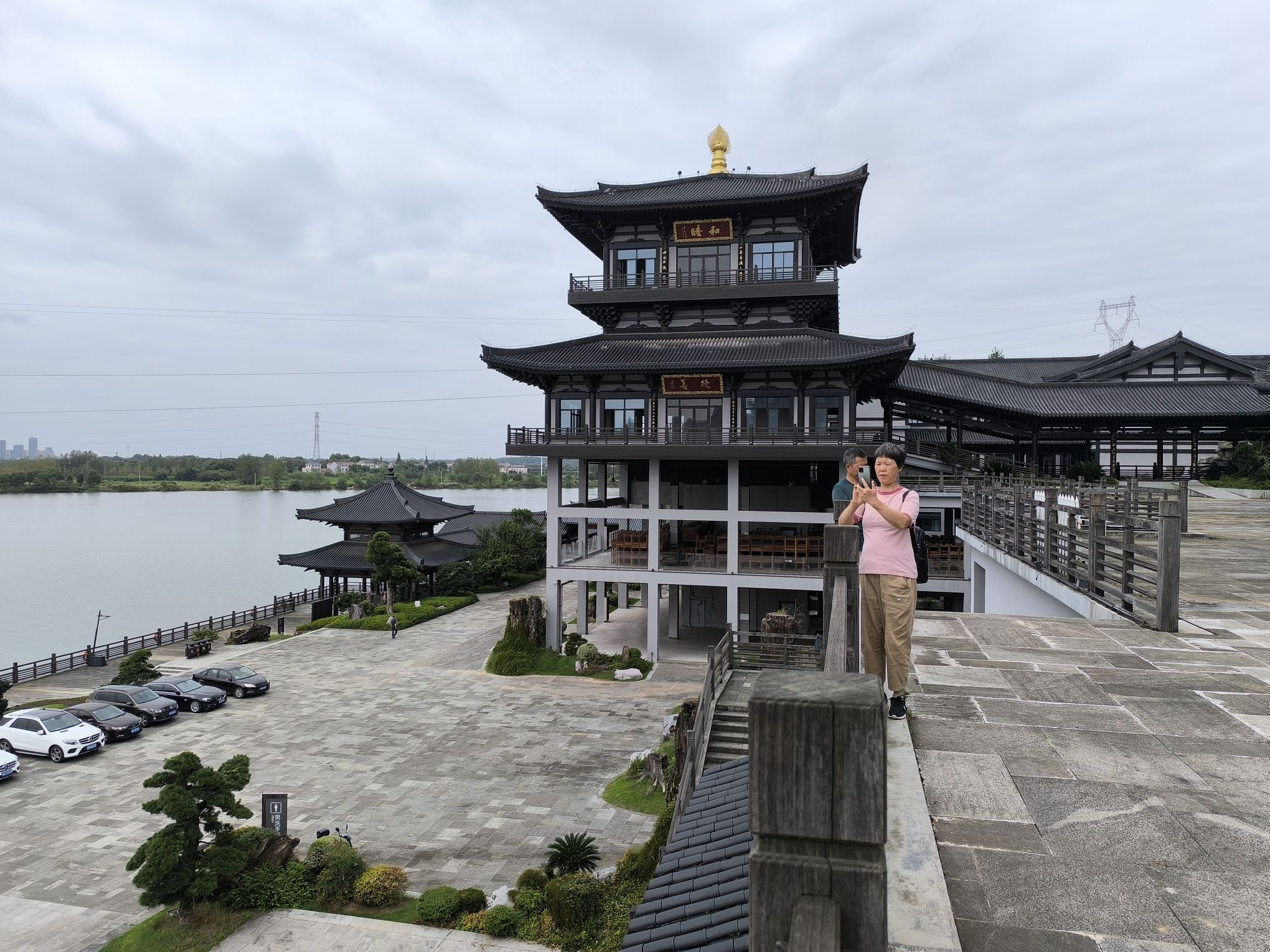 龙天小镇旅行图片