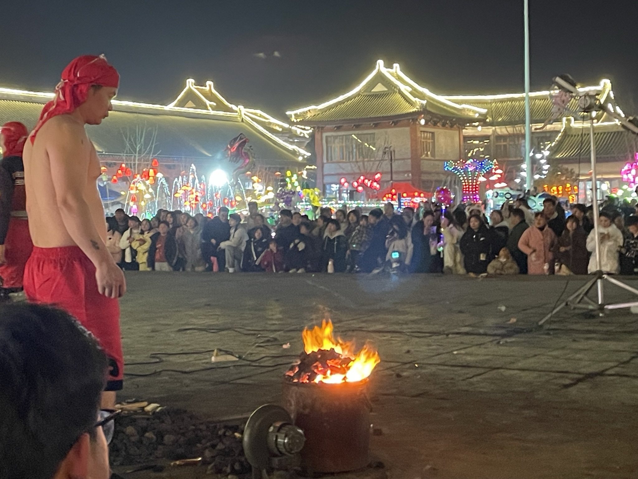 长官杂技小镇