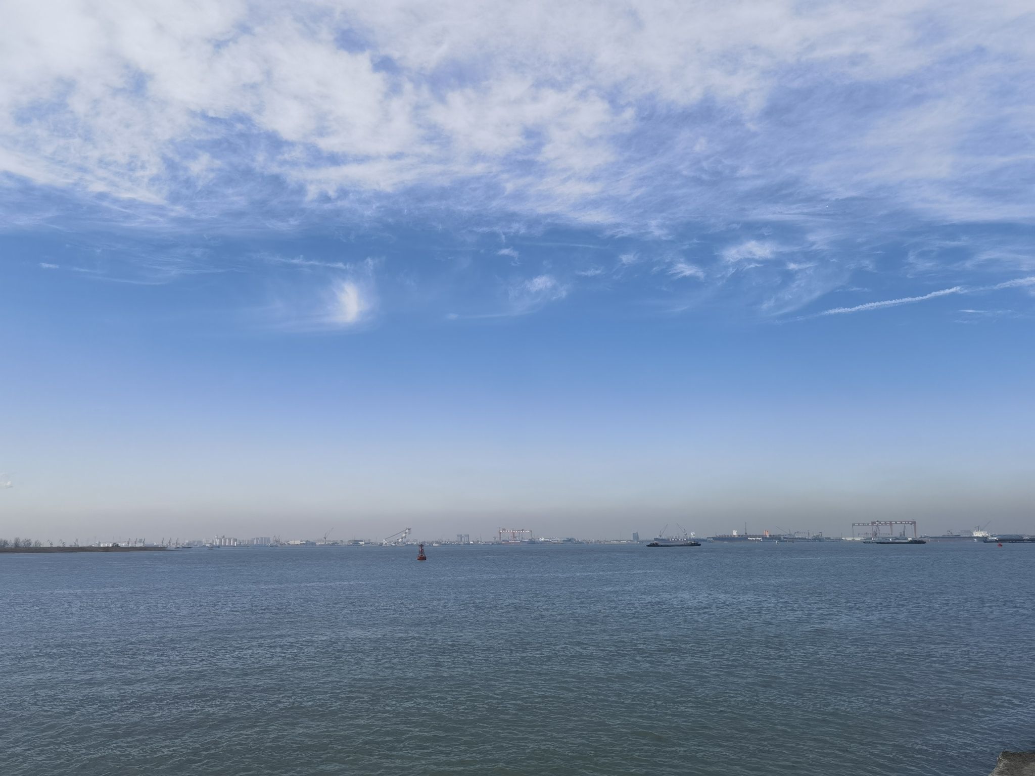 张家港保税区江海交汇第一湾