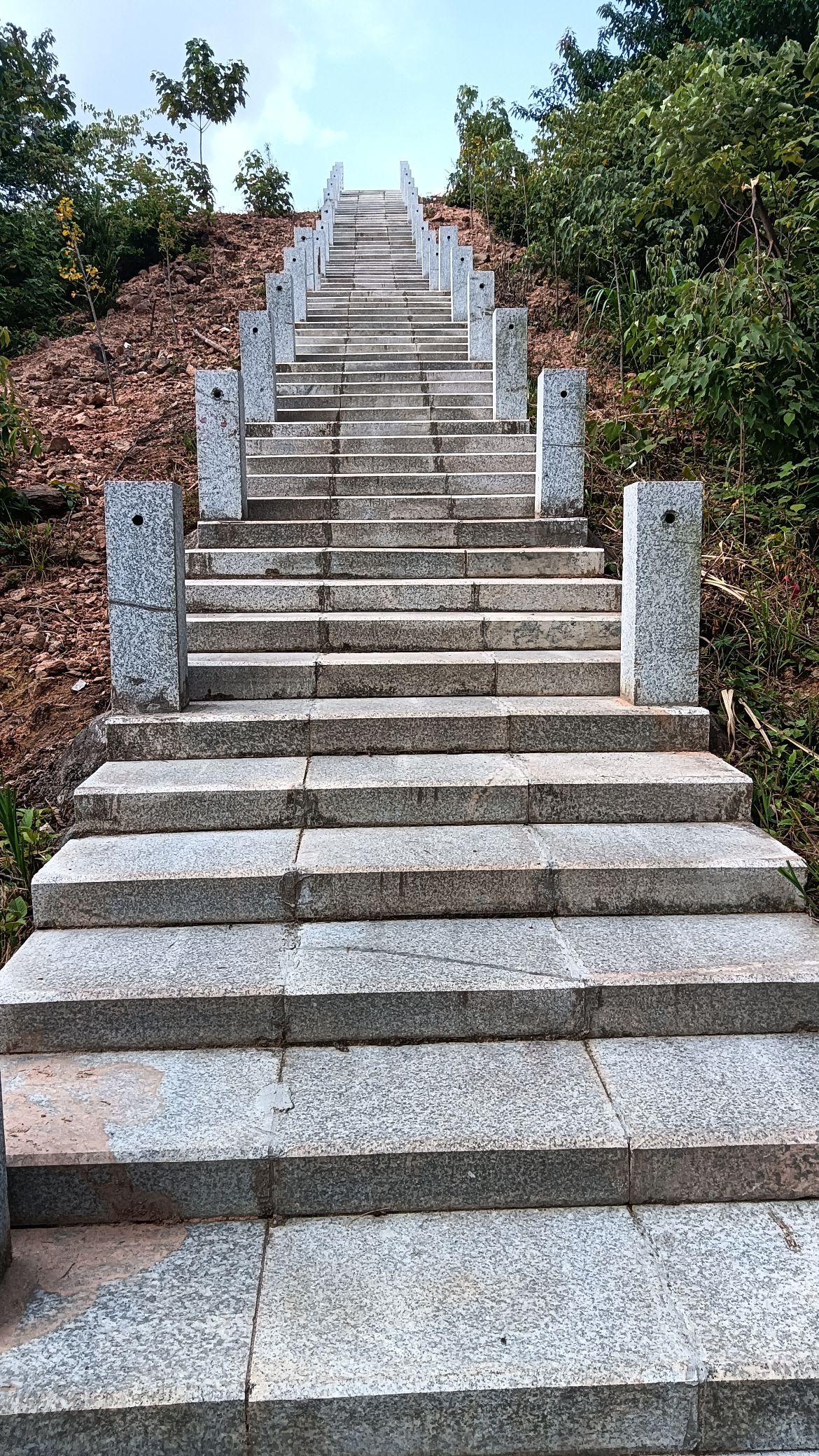 金溪县马尾泉生态林场游布道