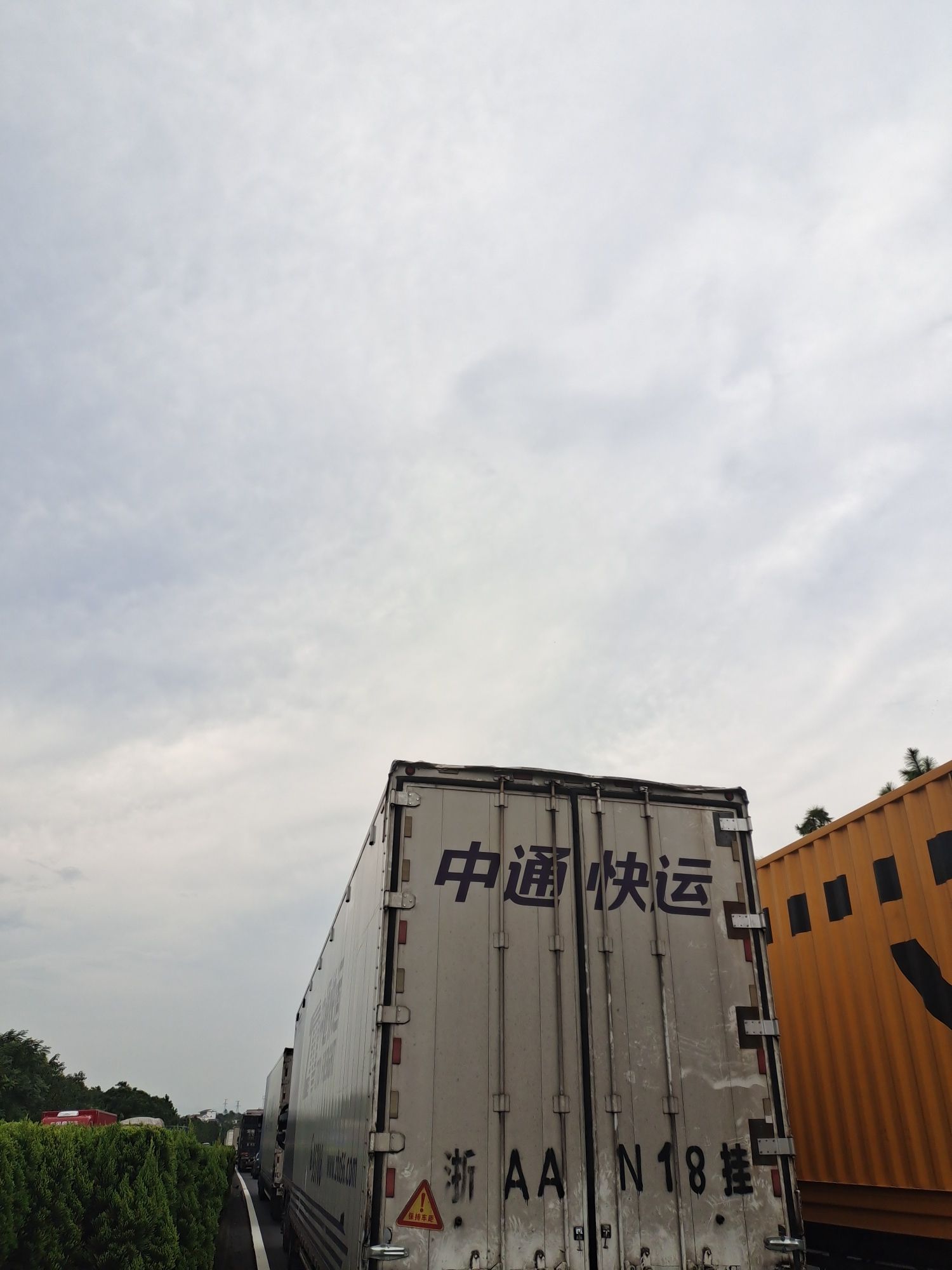 广昌月亮湾广场
