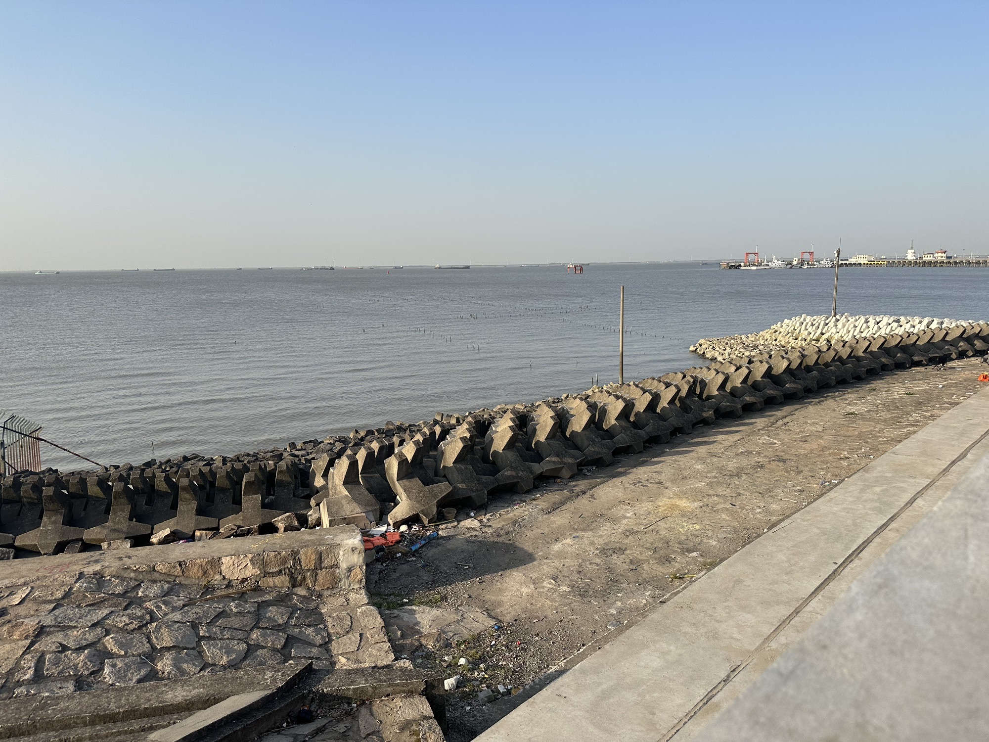高桥海塘抢险纪念地