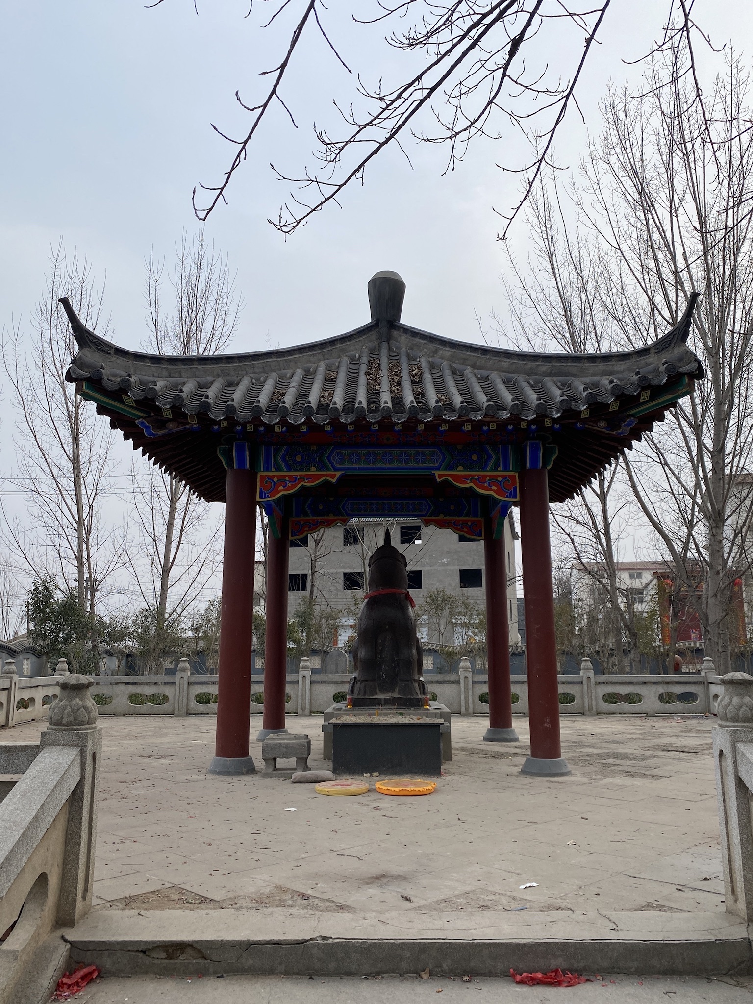 镇河铁犀旅行图片