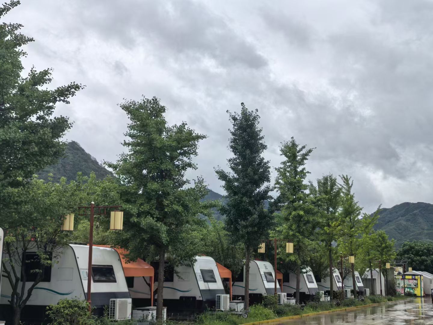 龙潭湖露营度假公园