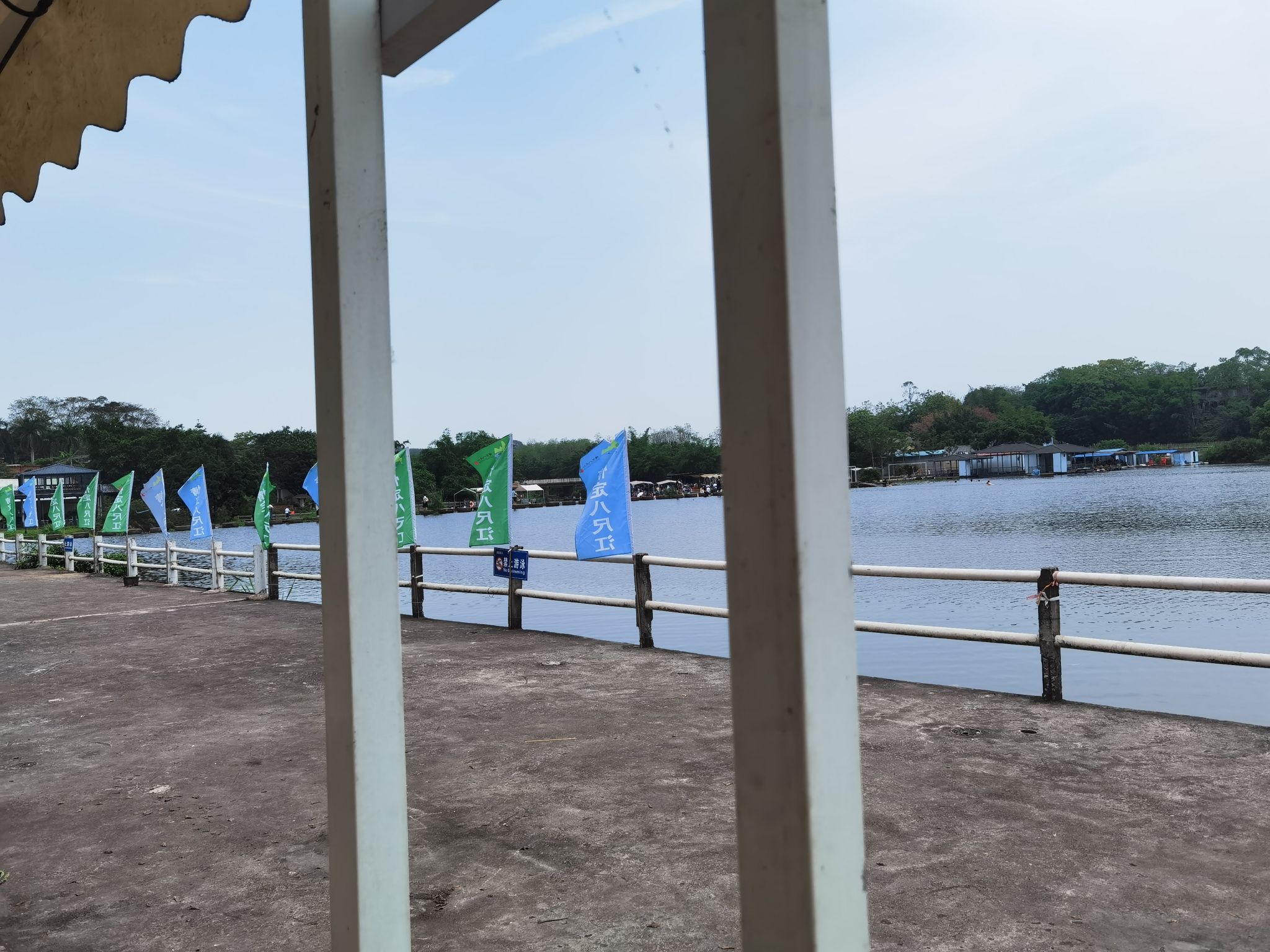 竹泉岛小瀑布群乡村度假景区