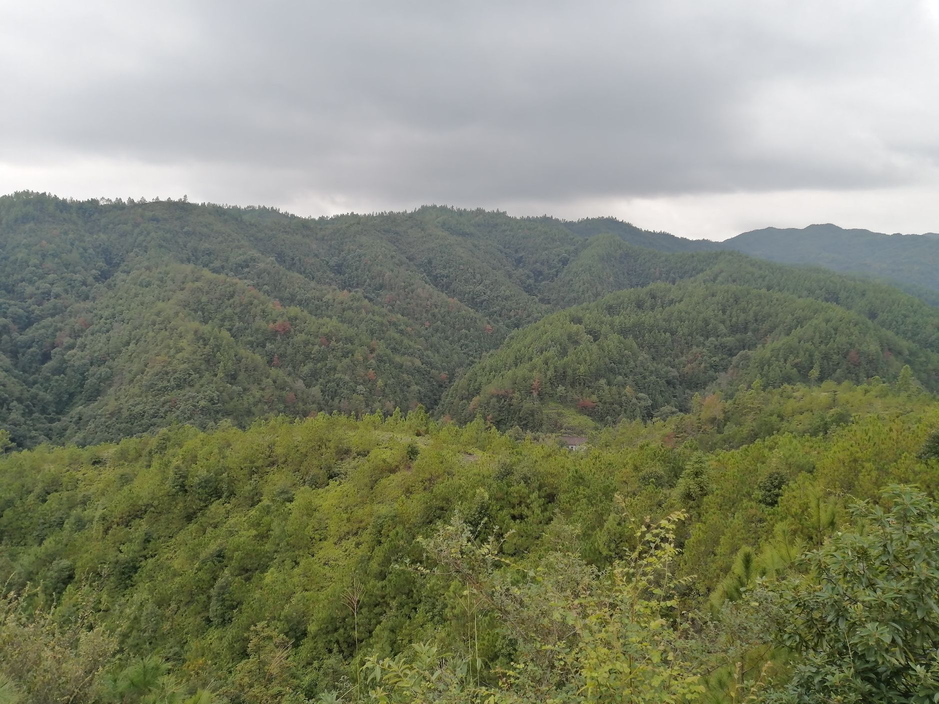 于山登山步道