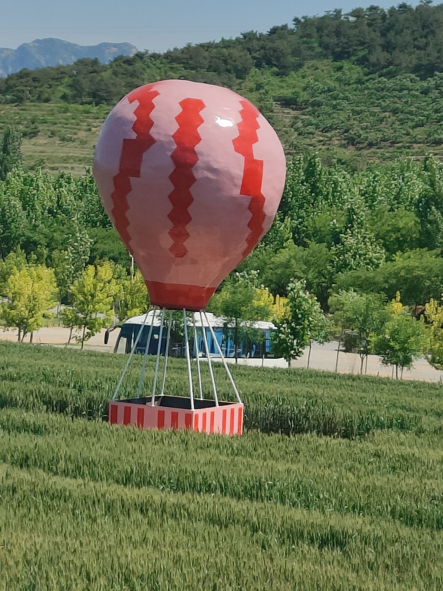 左右山谷亲子度假区(暂停开放)