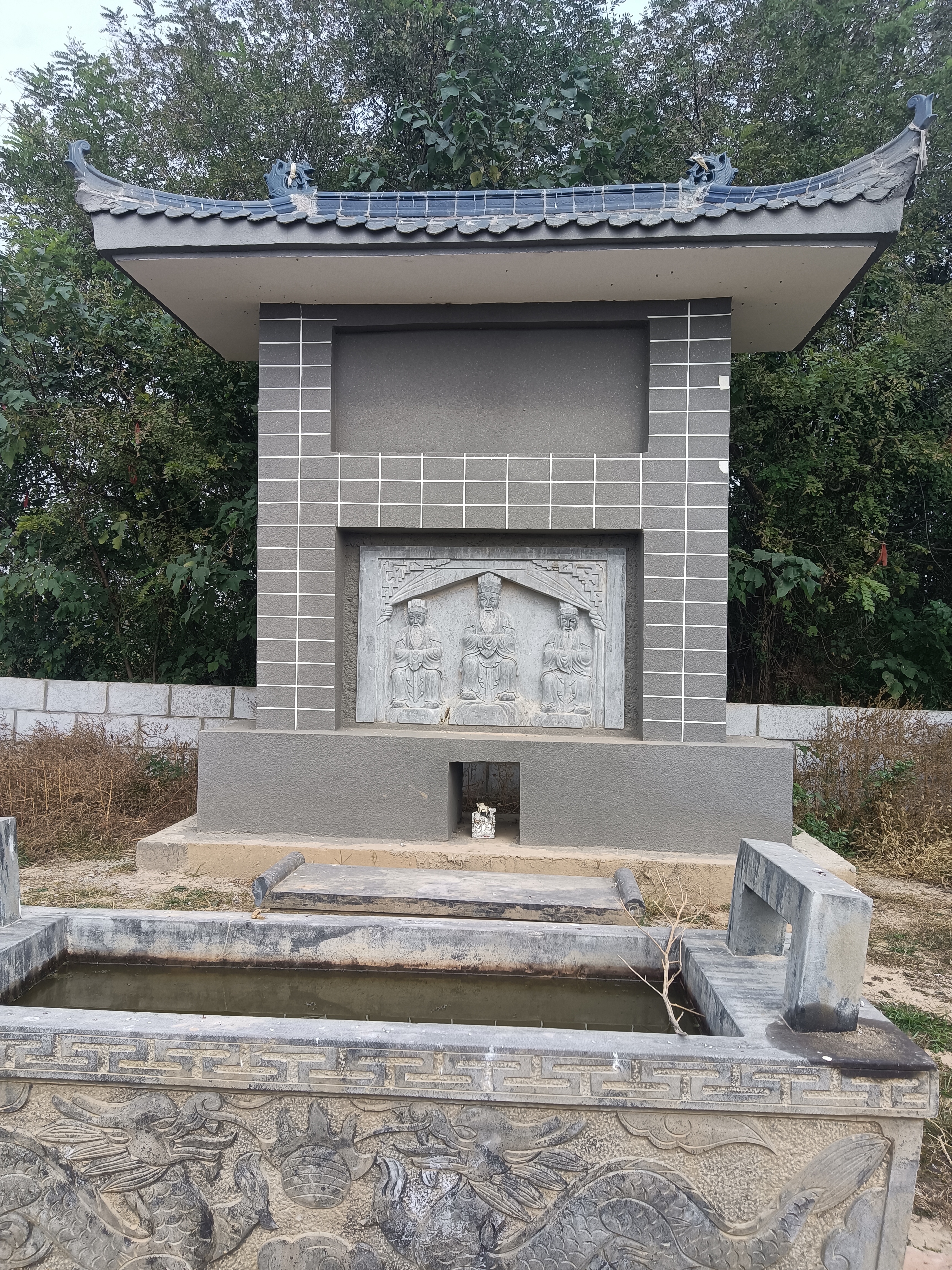 三侯陵遗址