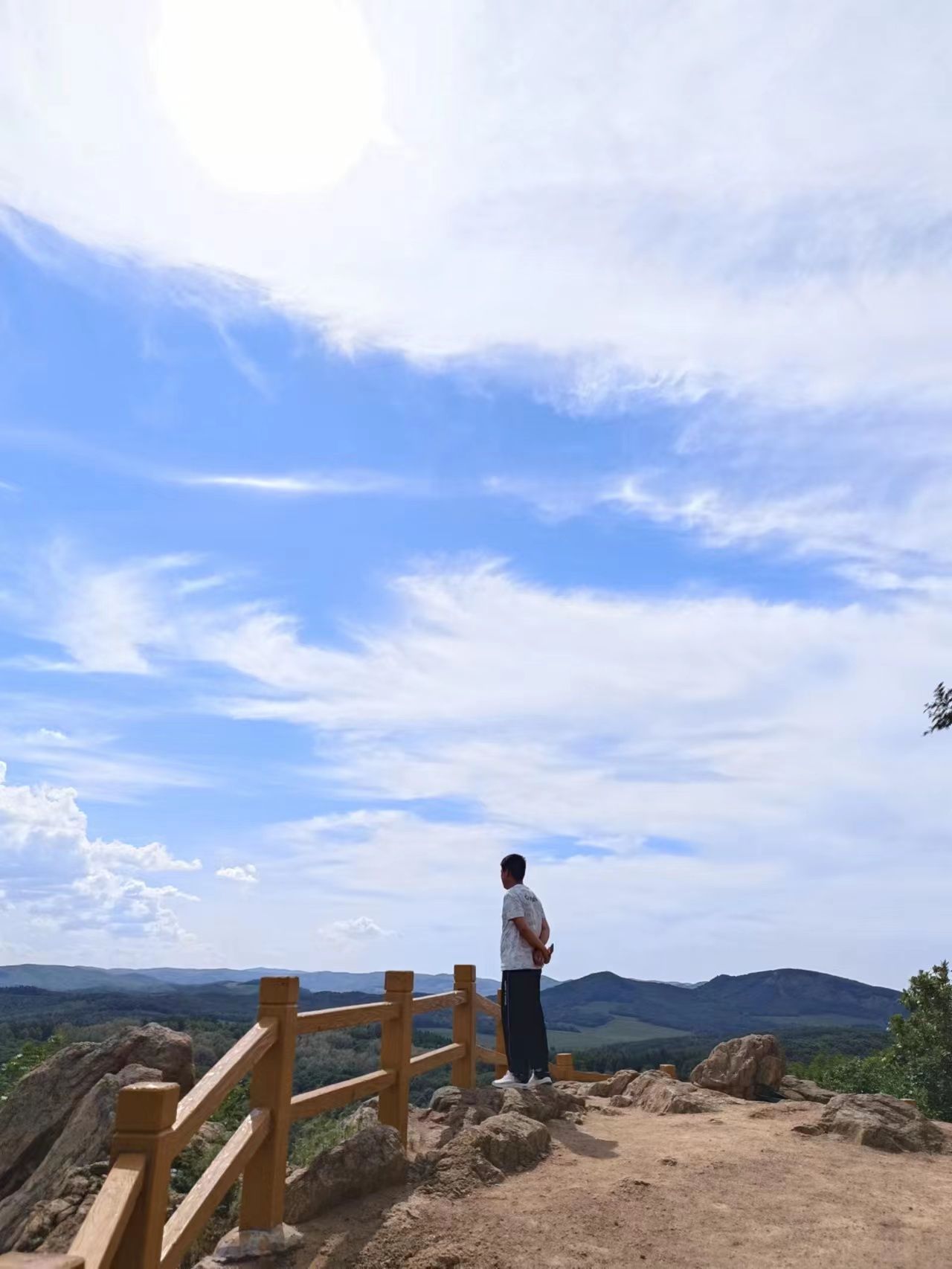 白石峰