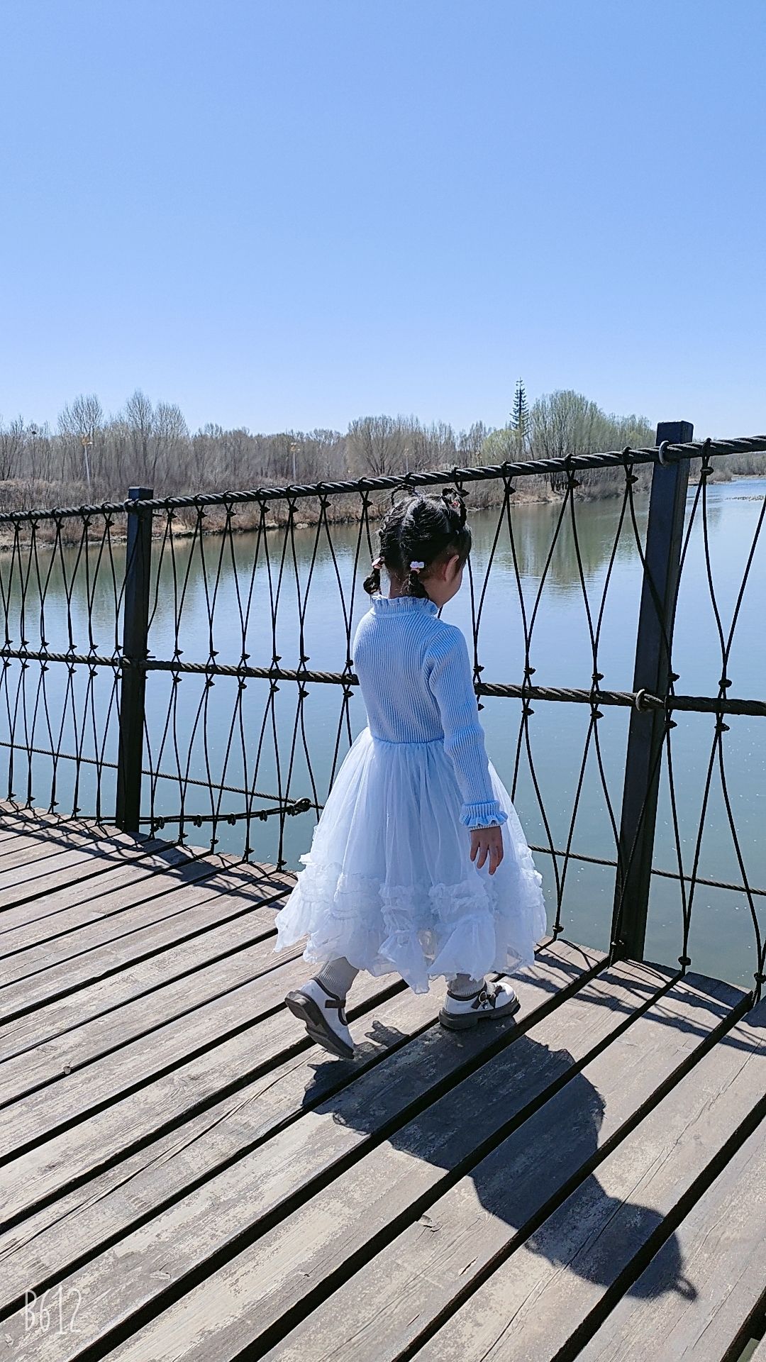 大凌河国家湿地公园万佛堂景区铁索桥旅行图片