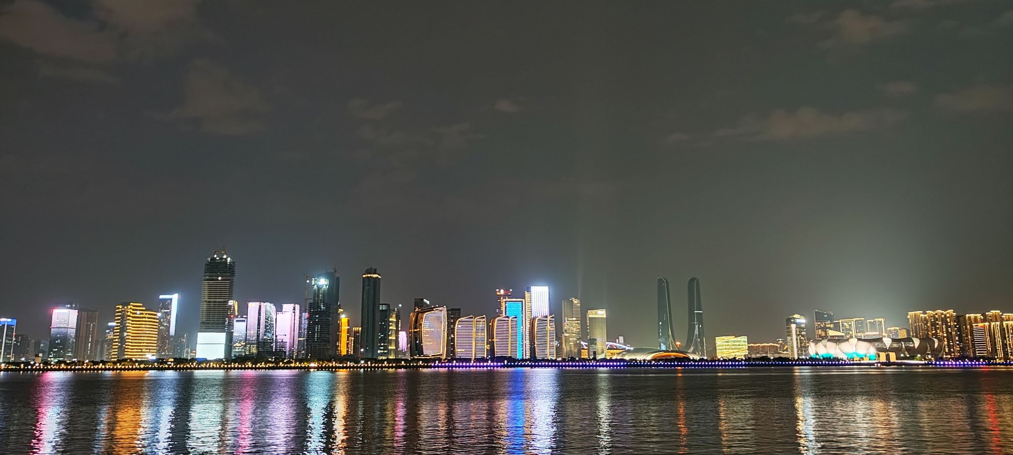 城市阳台江堤步道