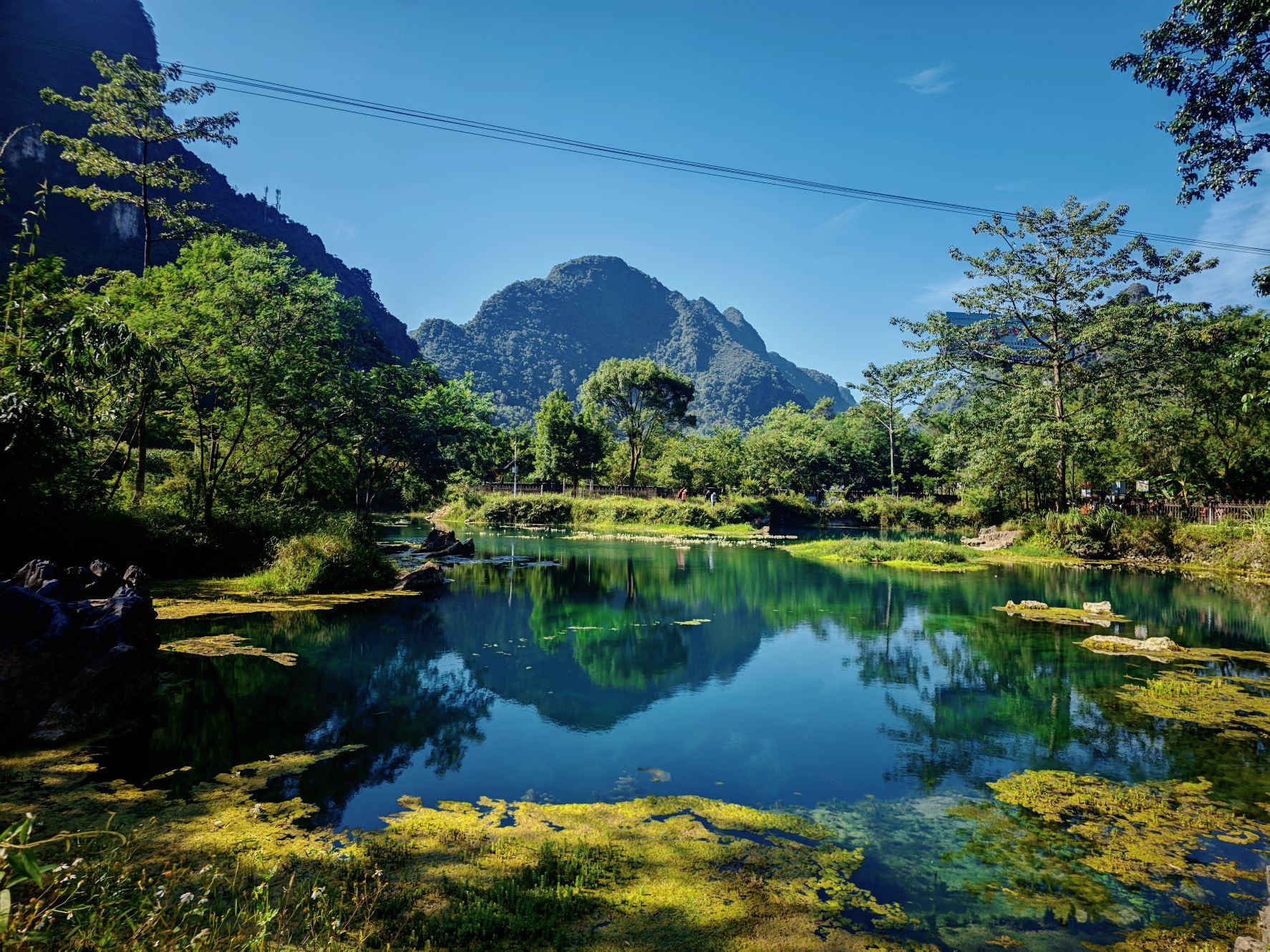 九顿溢流天窗群旅行图片