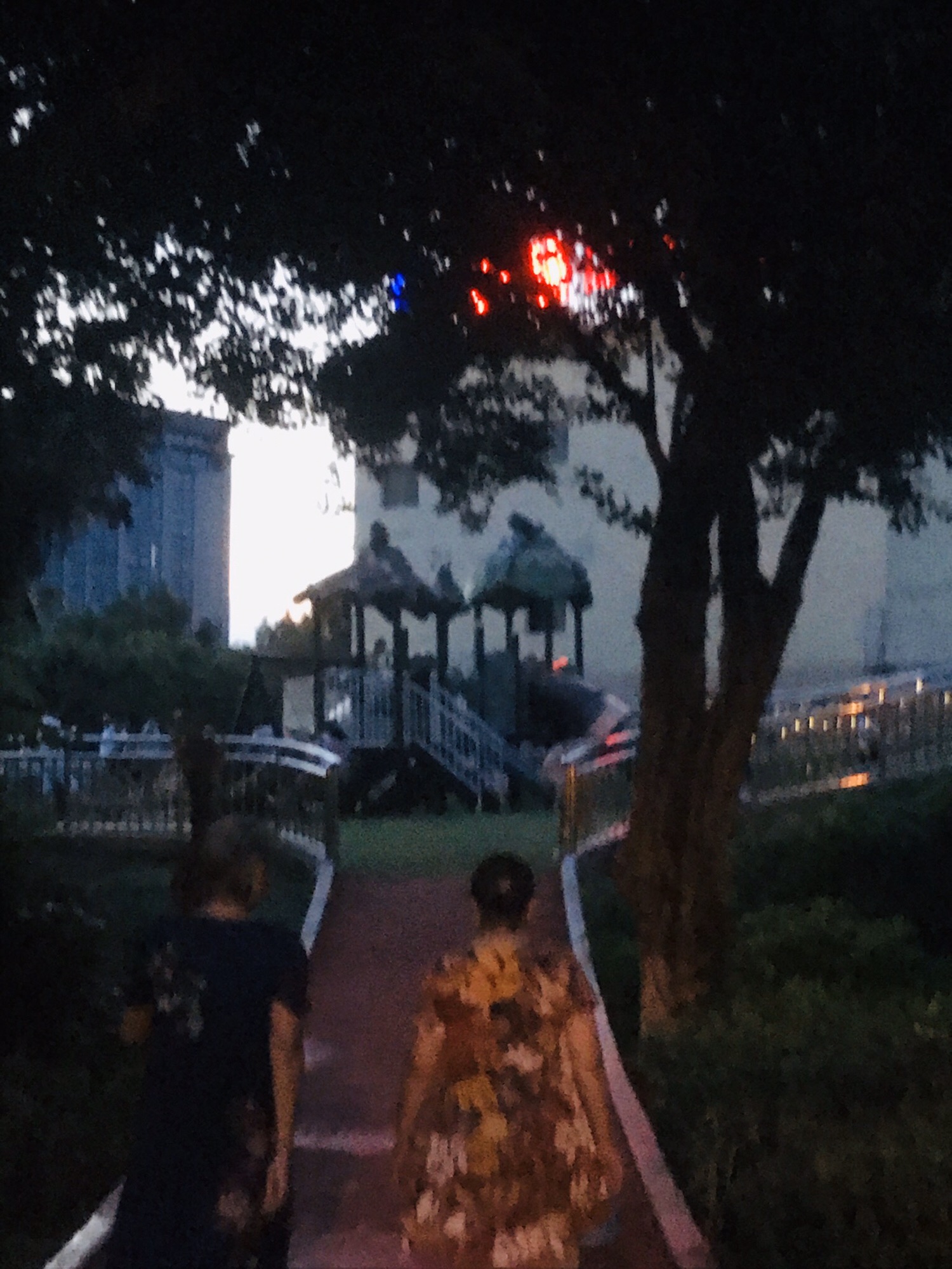 红岩公园