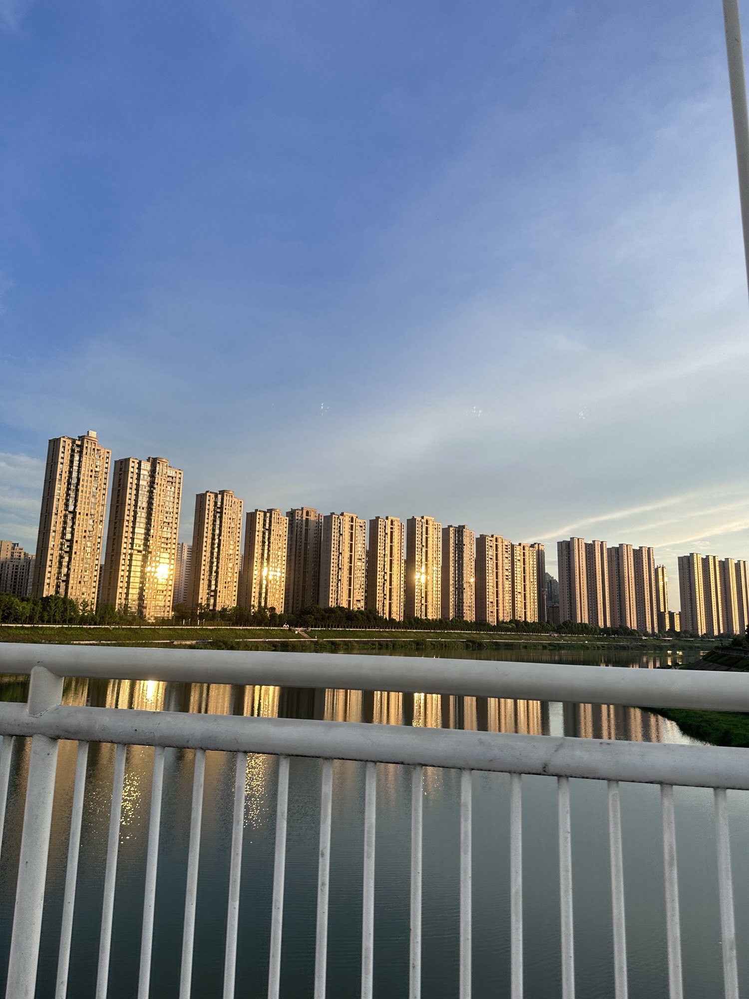 美妙3公里滨江公园旅行图片