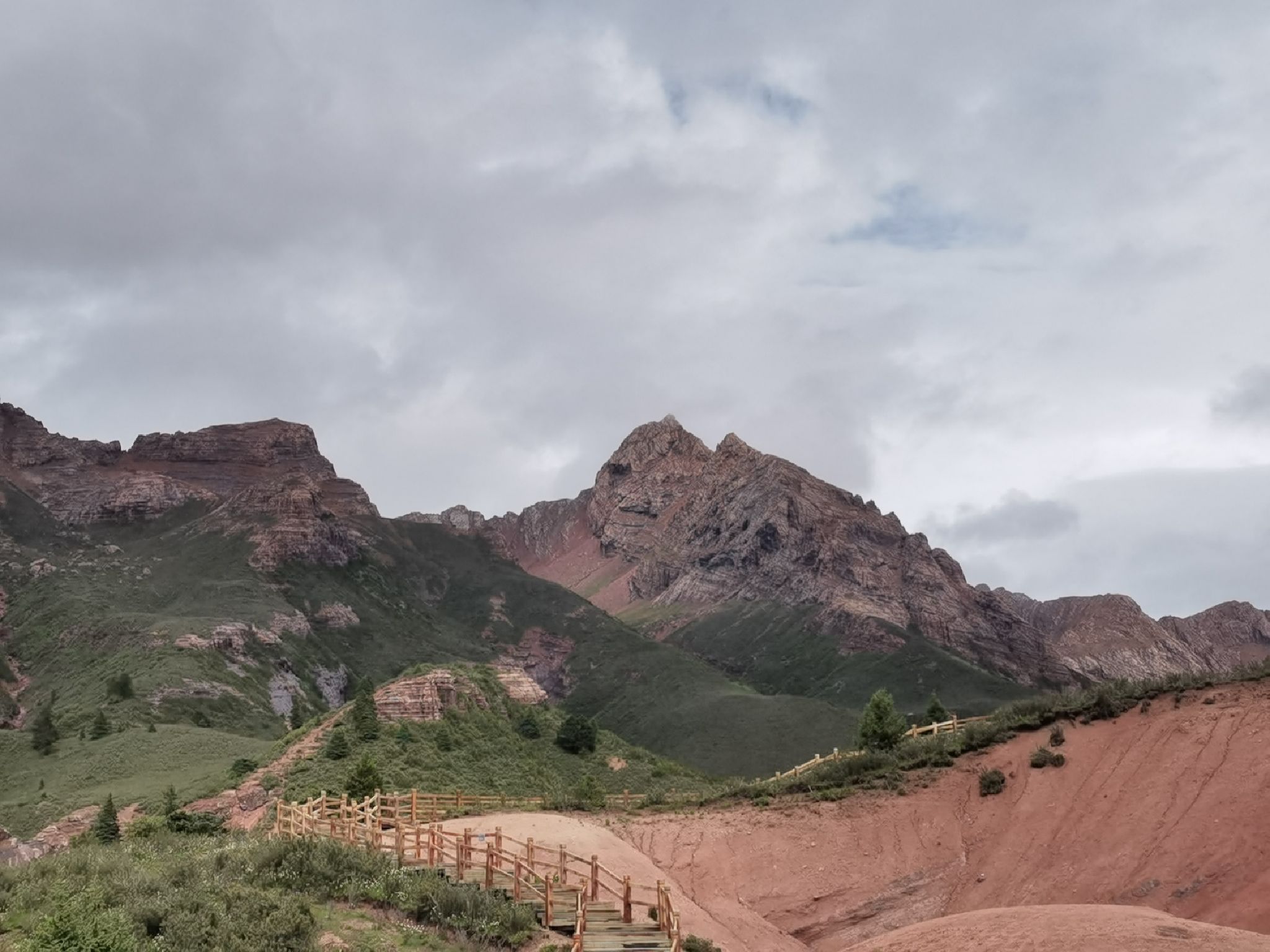 新龙红山景区旅行图片