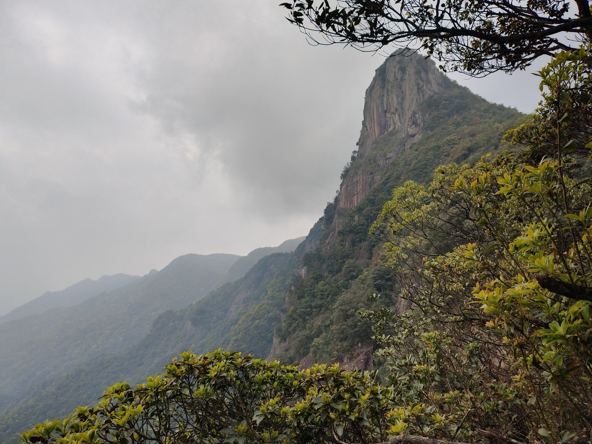 鸡枕山