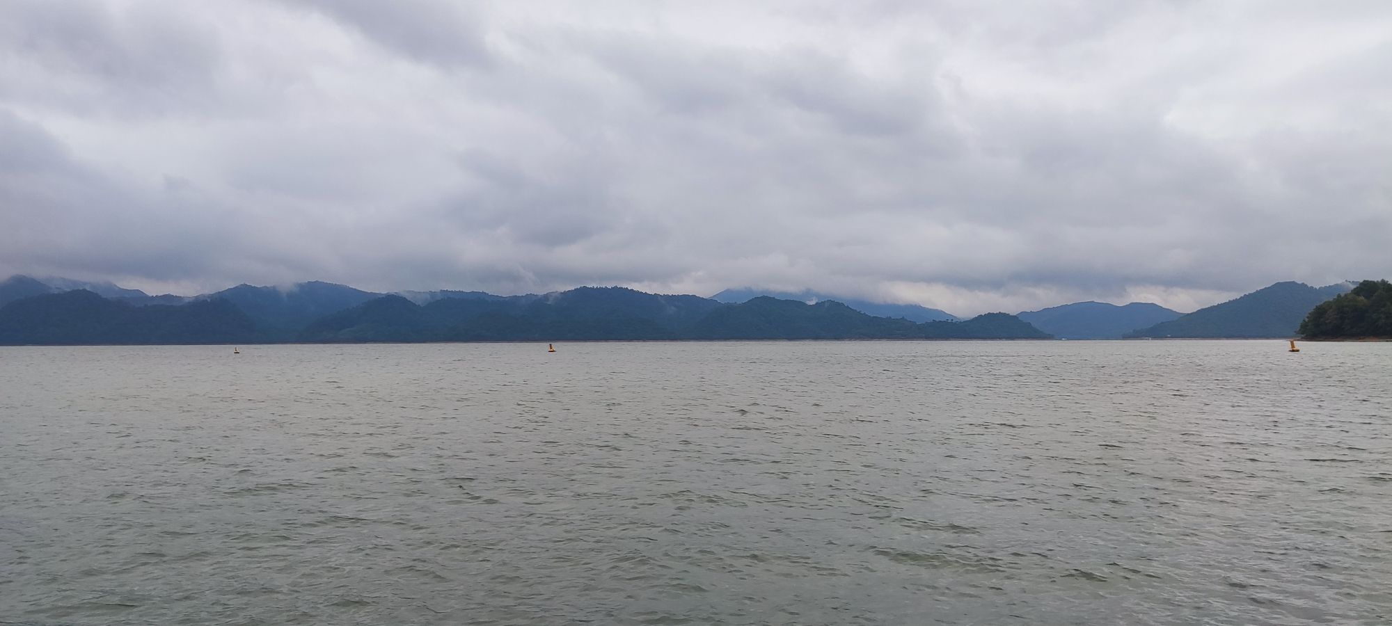 太平湖水上栈道