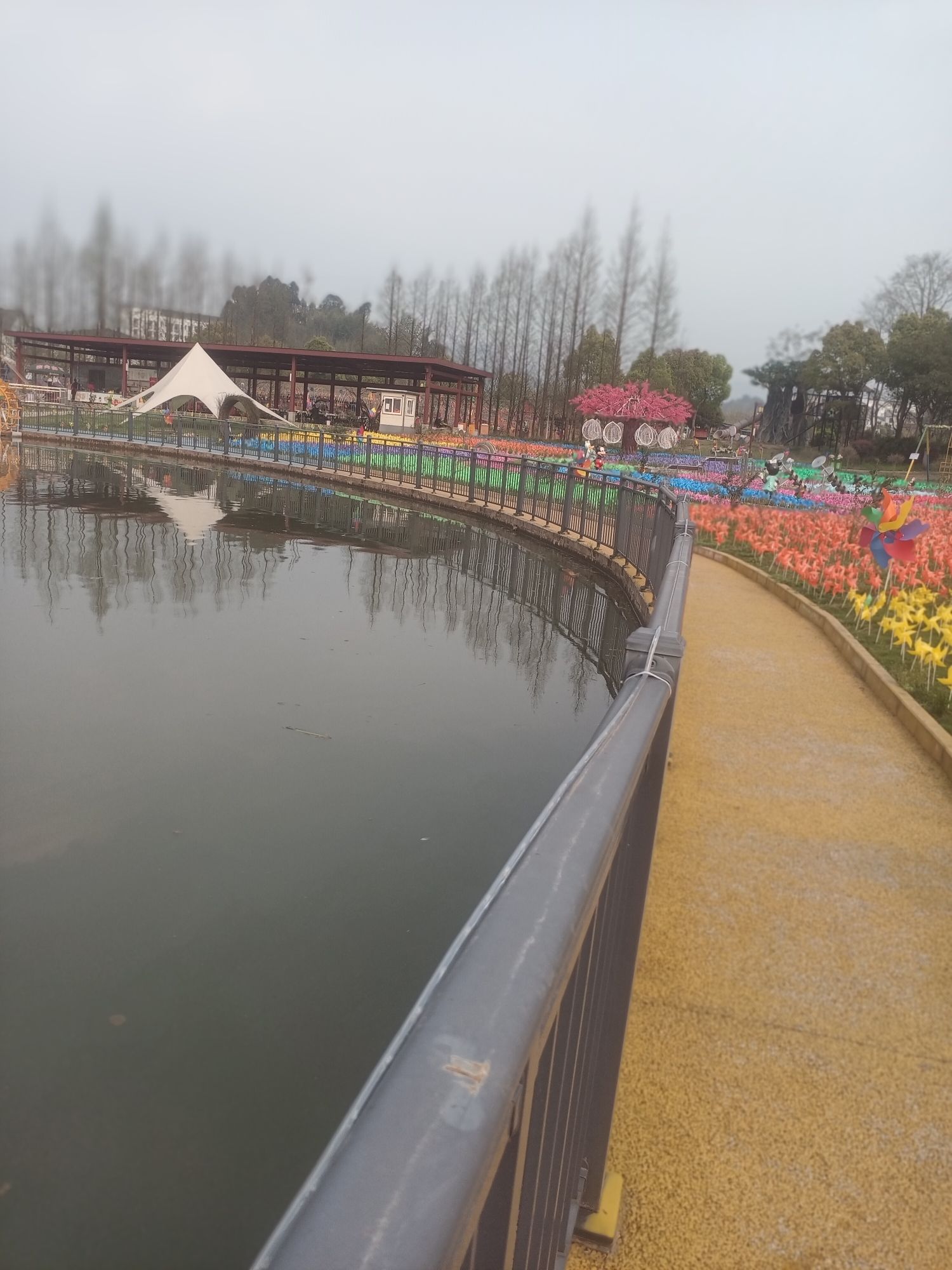 情定映玥湖