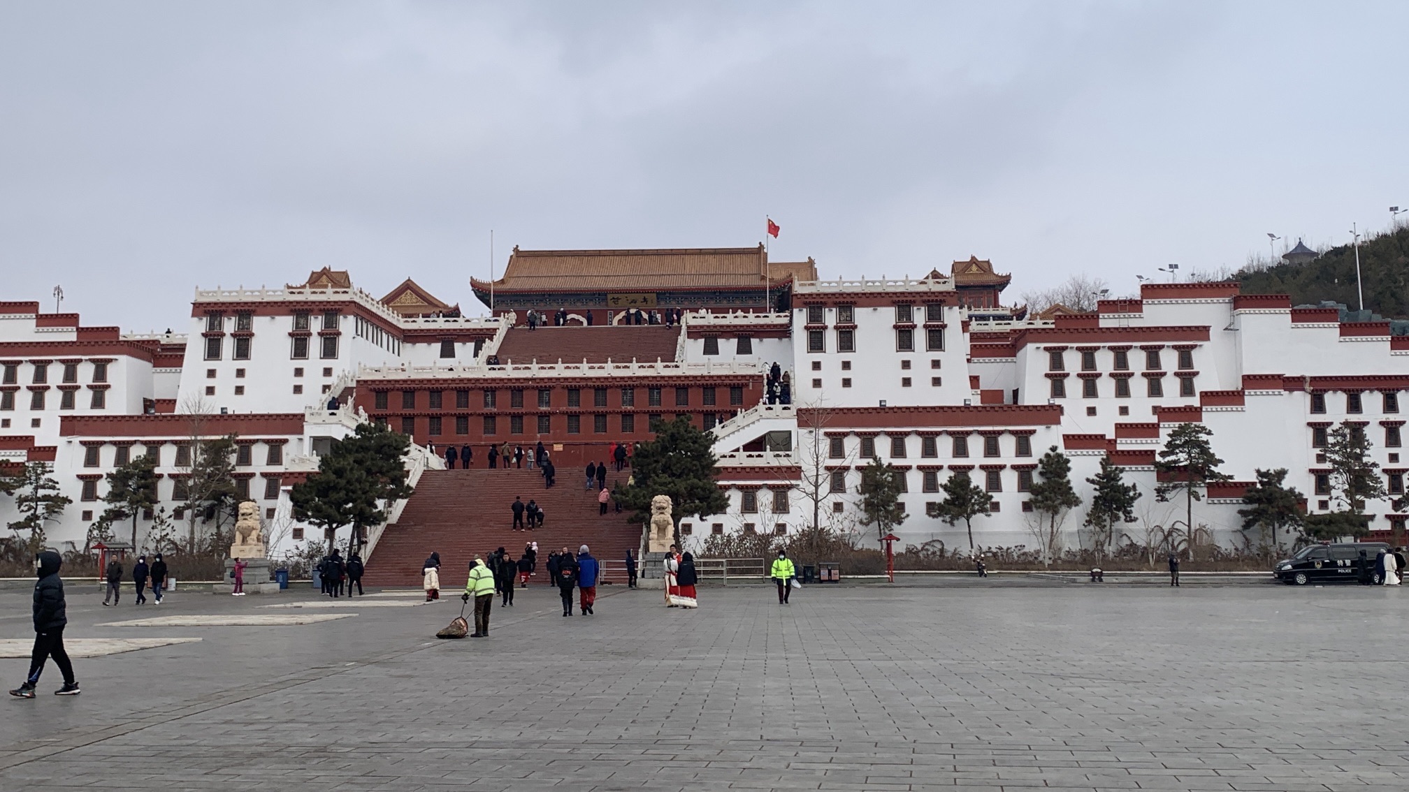 辽西九华山文化广场