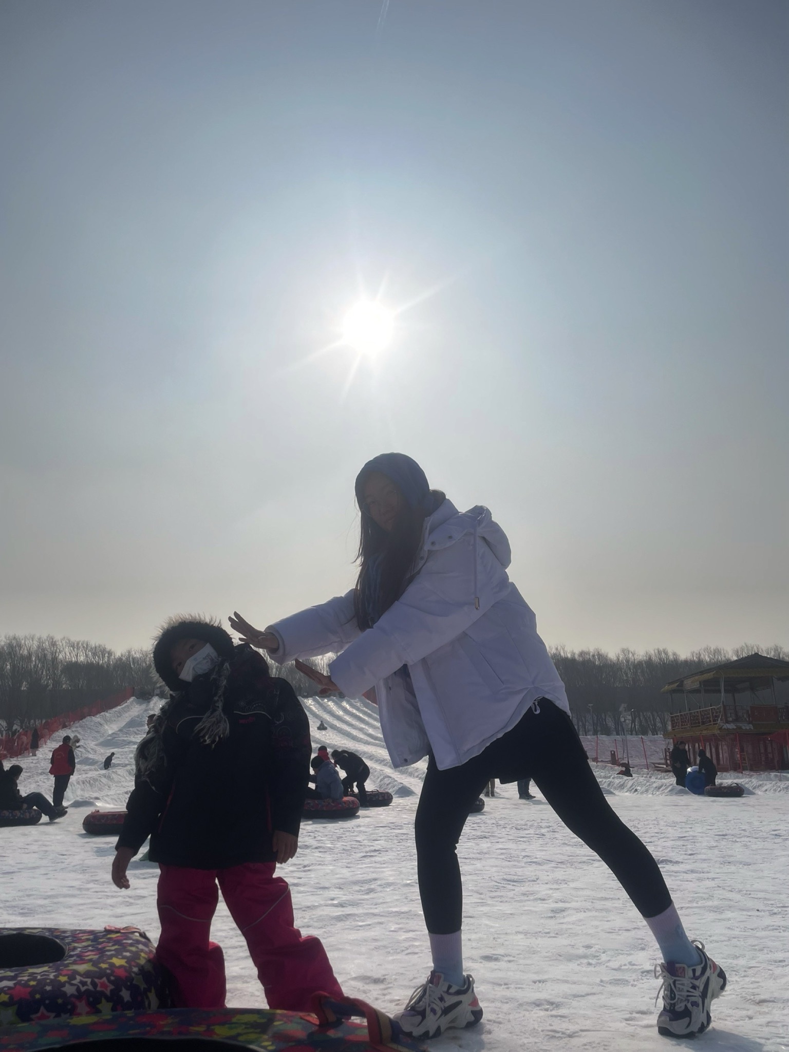 黄河儿童戏雪乐园