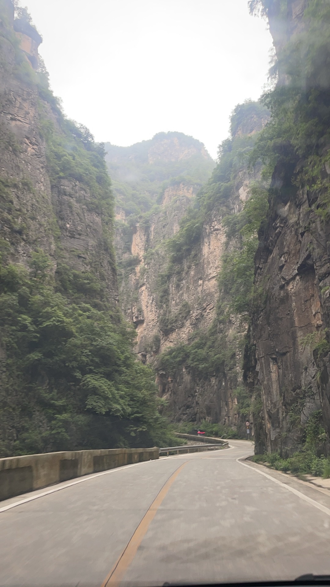 黑毛沟大峡谷旅行图片