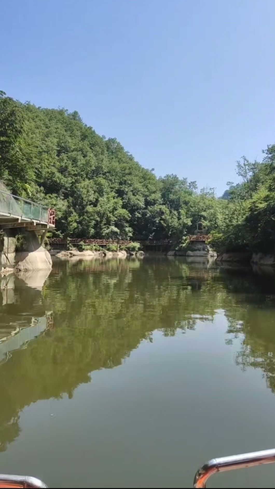 鼎山湖景区