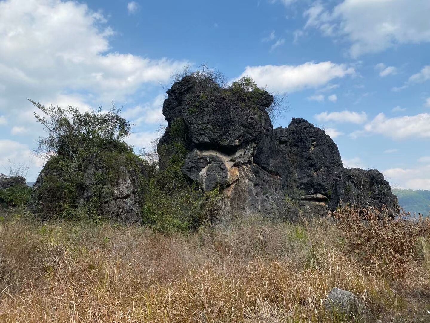 桂林平乐县冷水石林旅游度假区