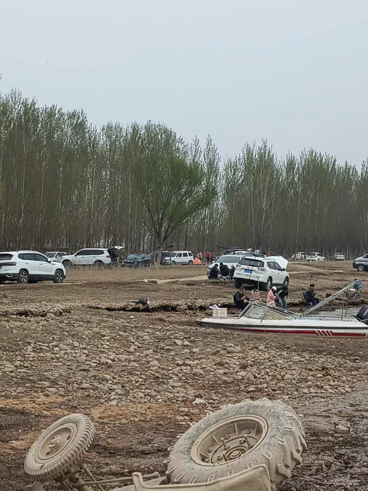 黄壁庄水库娱乐沙滩