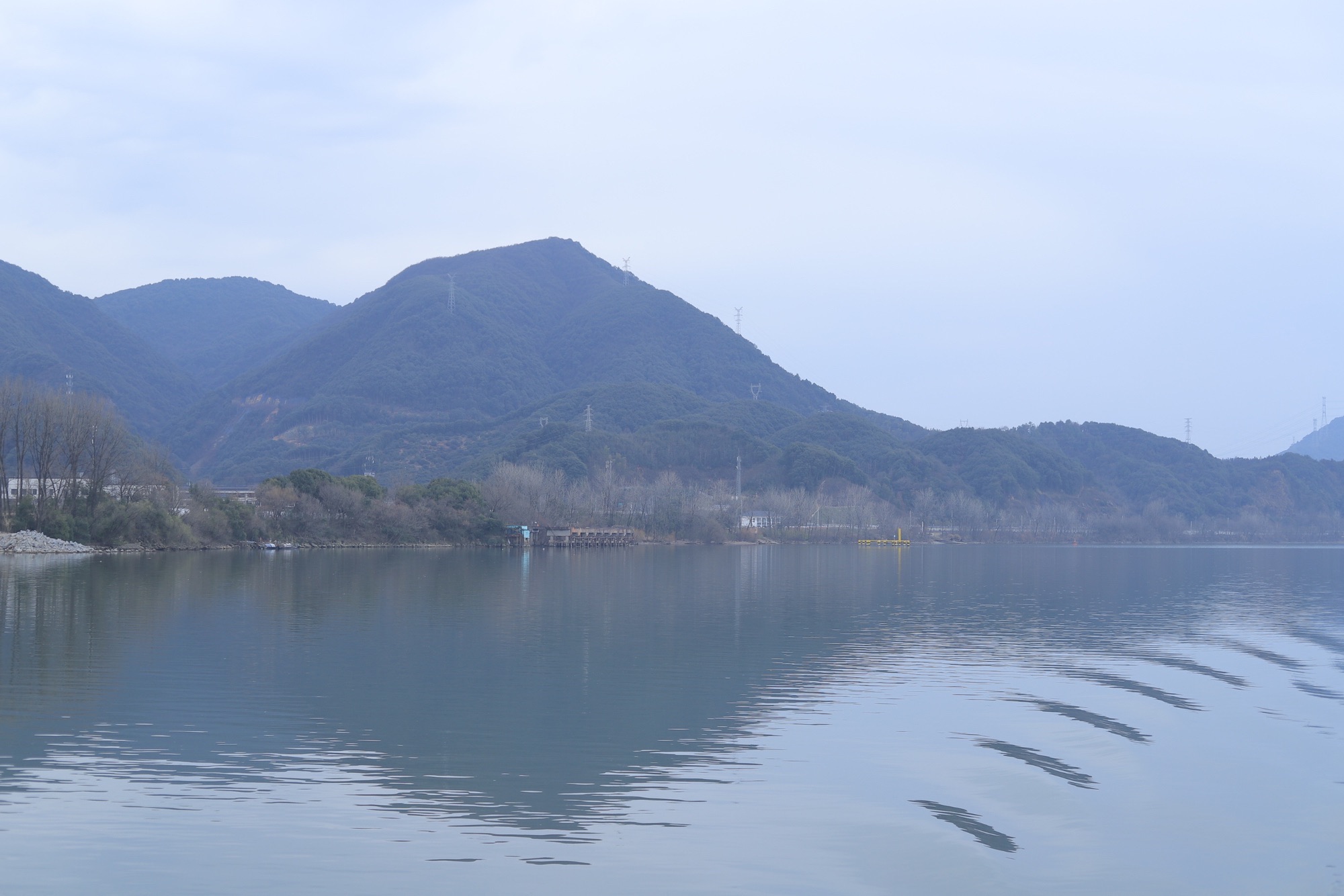 富春山居号游船