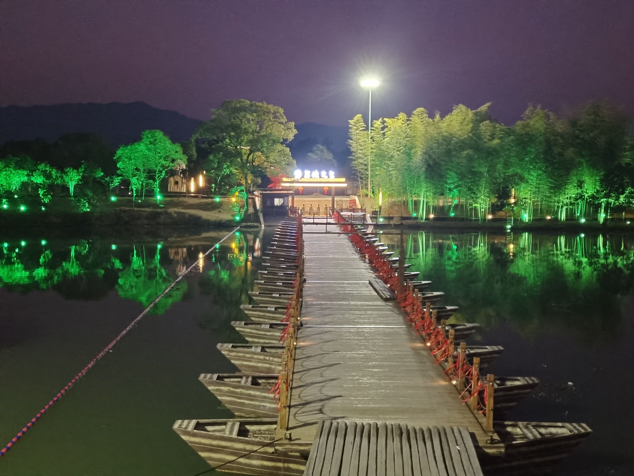 玉峡湖蒋沙星岛
