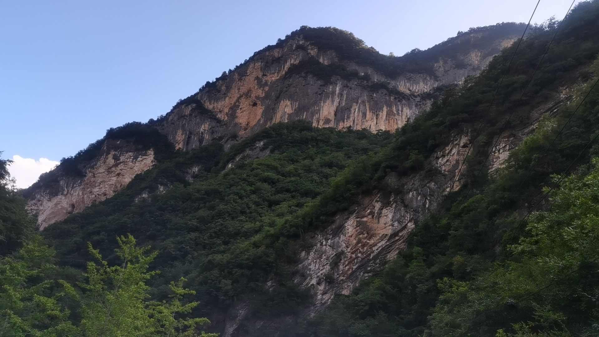 临江丽峡景区