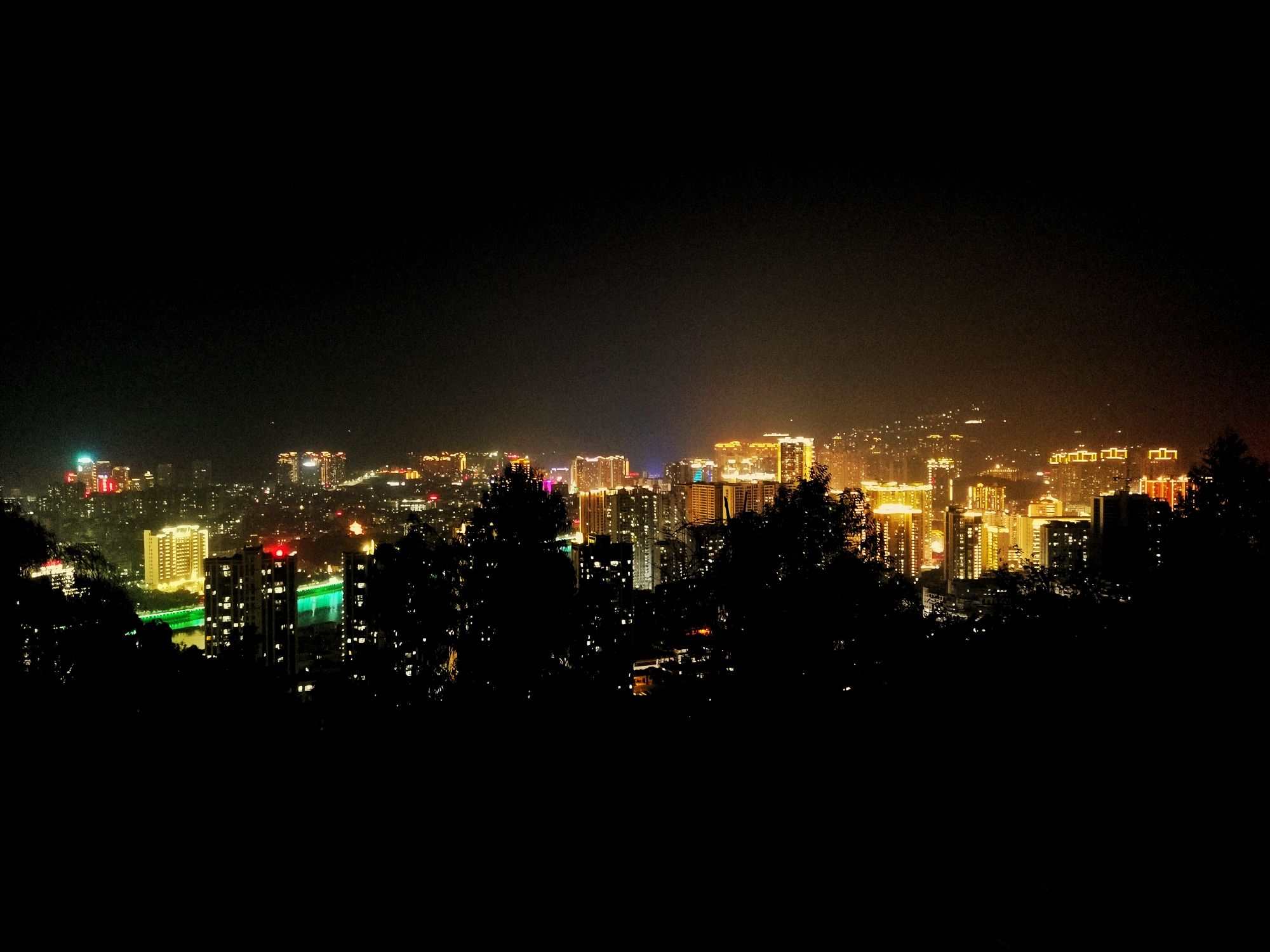 明德楼旅行图片
