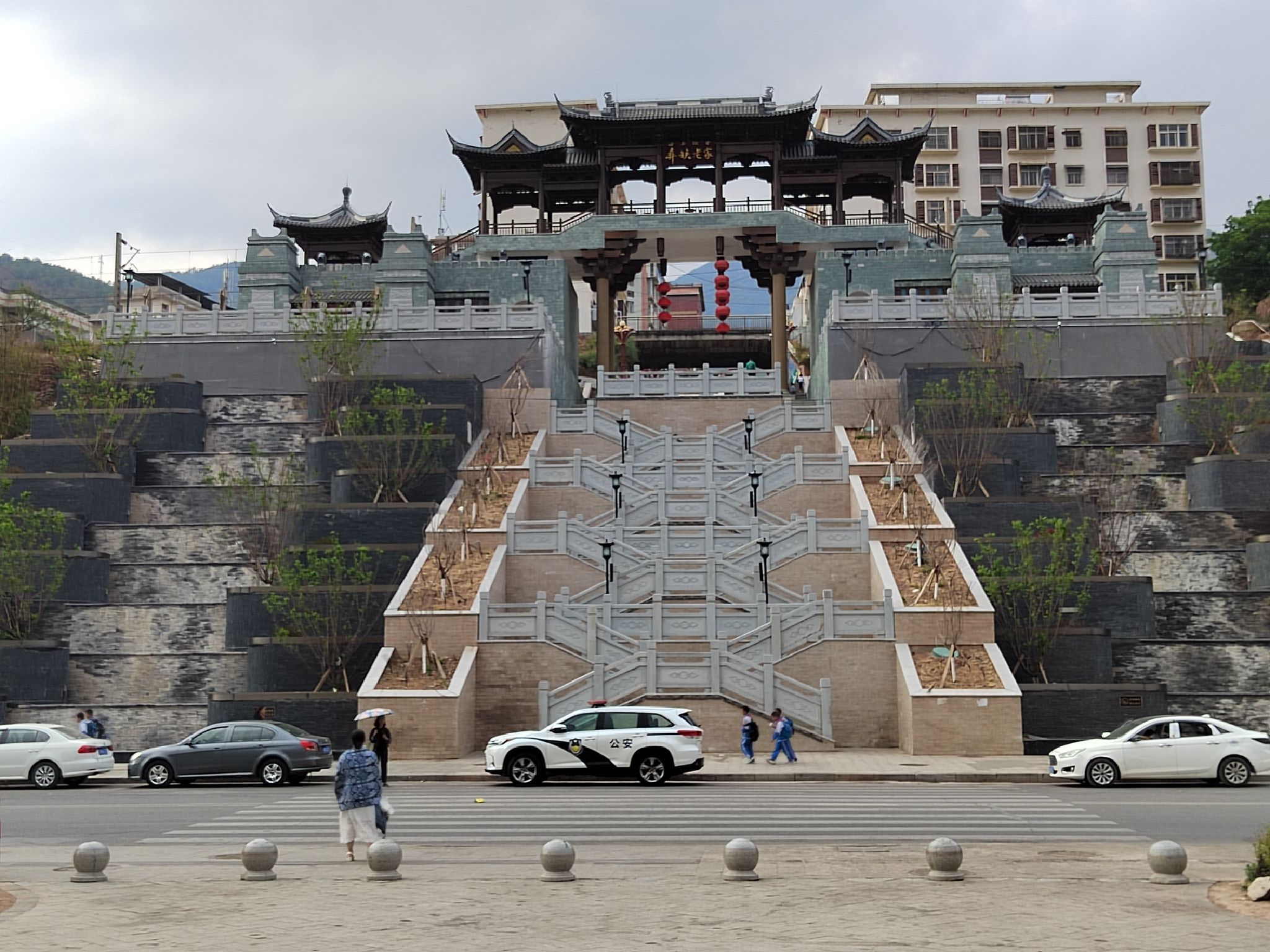 喜德县母语广场