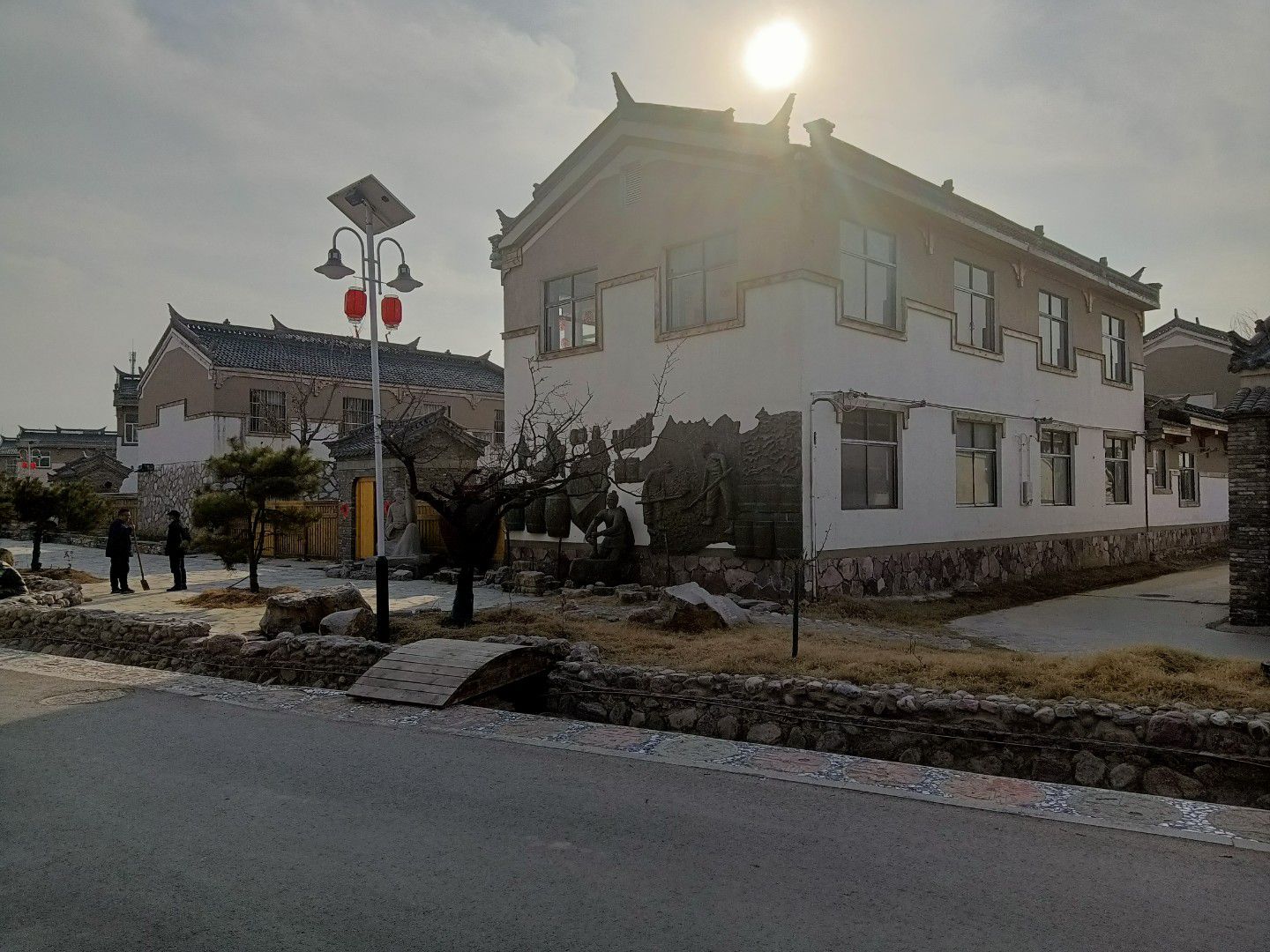 倪园川上村红船广场旅行图片