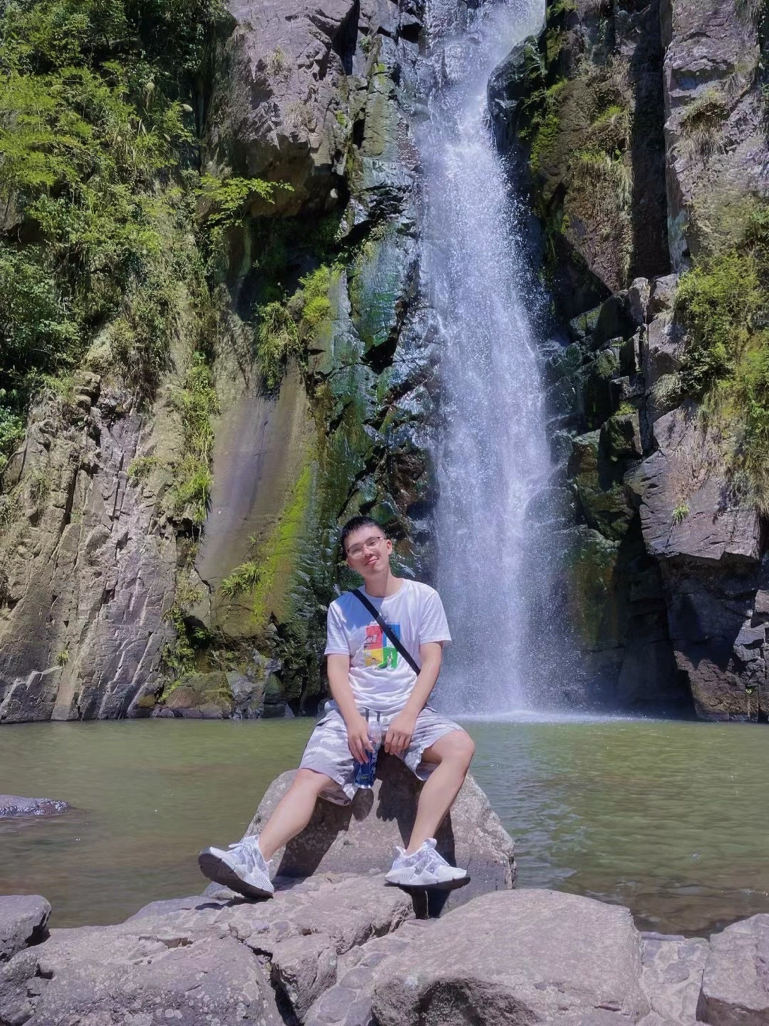 三折瀑旅行图片
