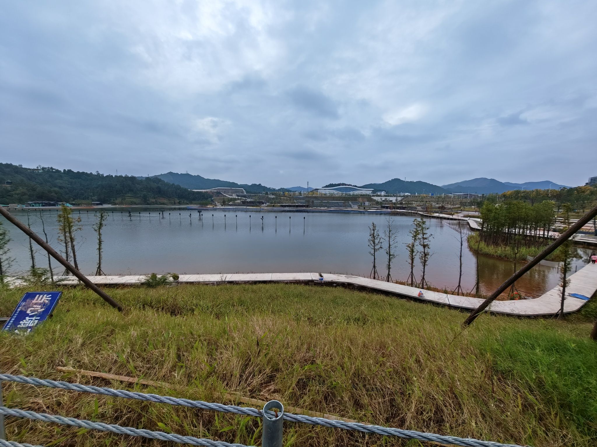 龙归湖生态公园