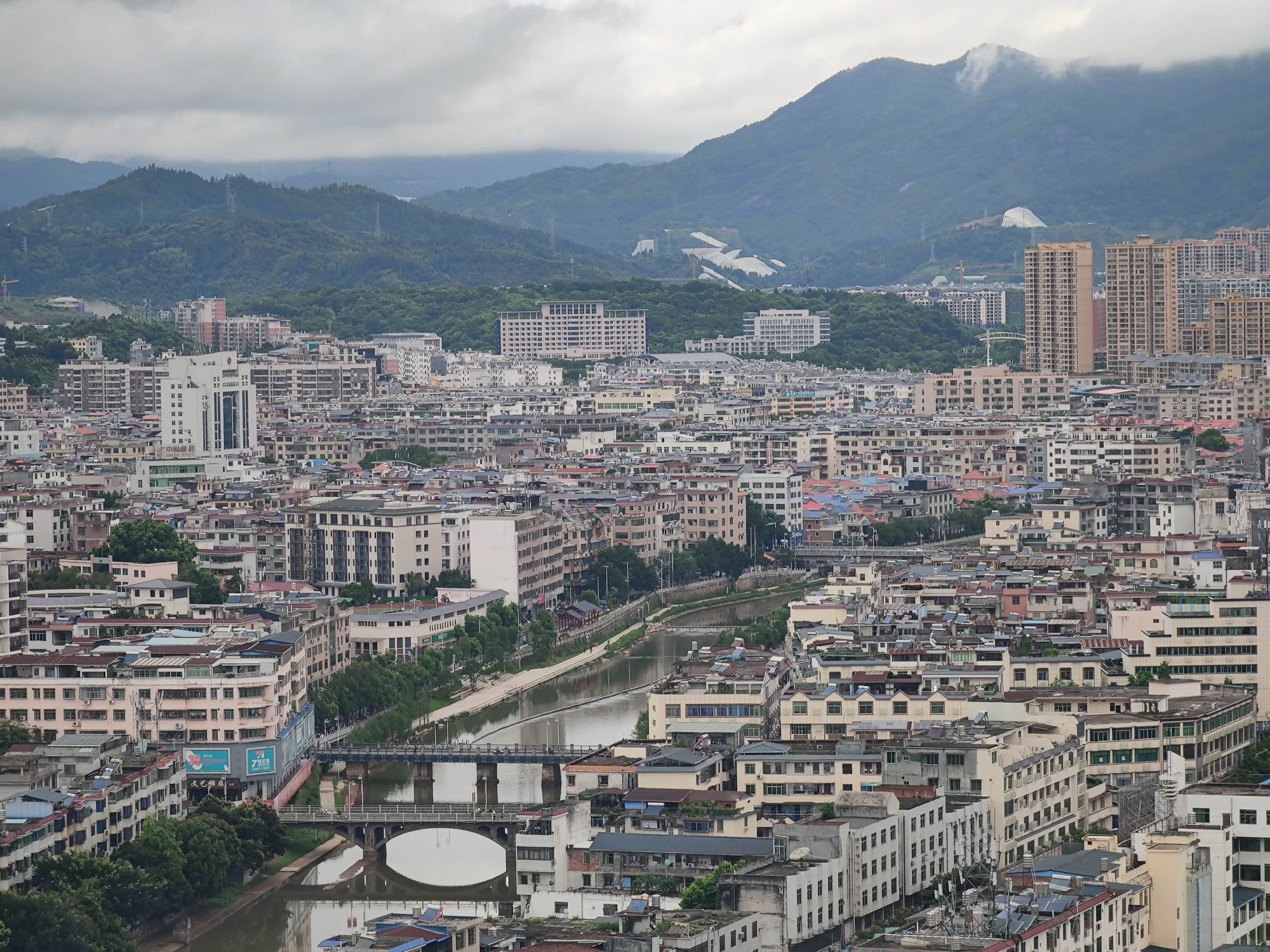 岳家庄公园