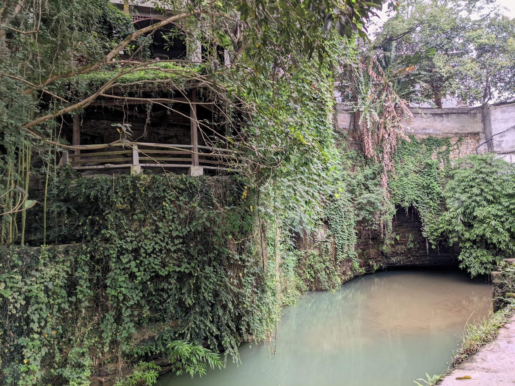 小鱼洞餐馆旅行图片