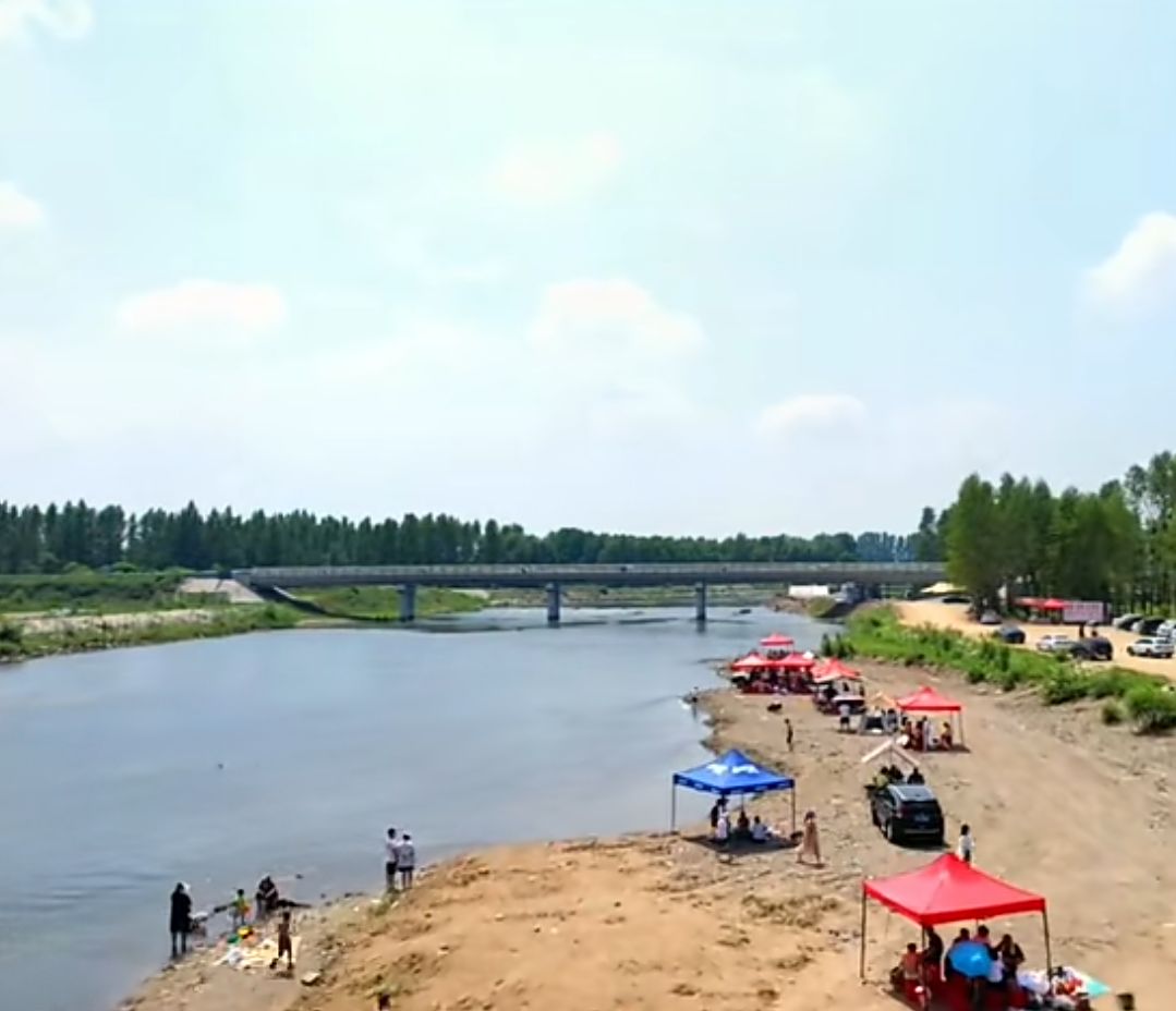 依兰小三亚旅行图片