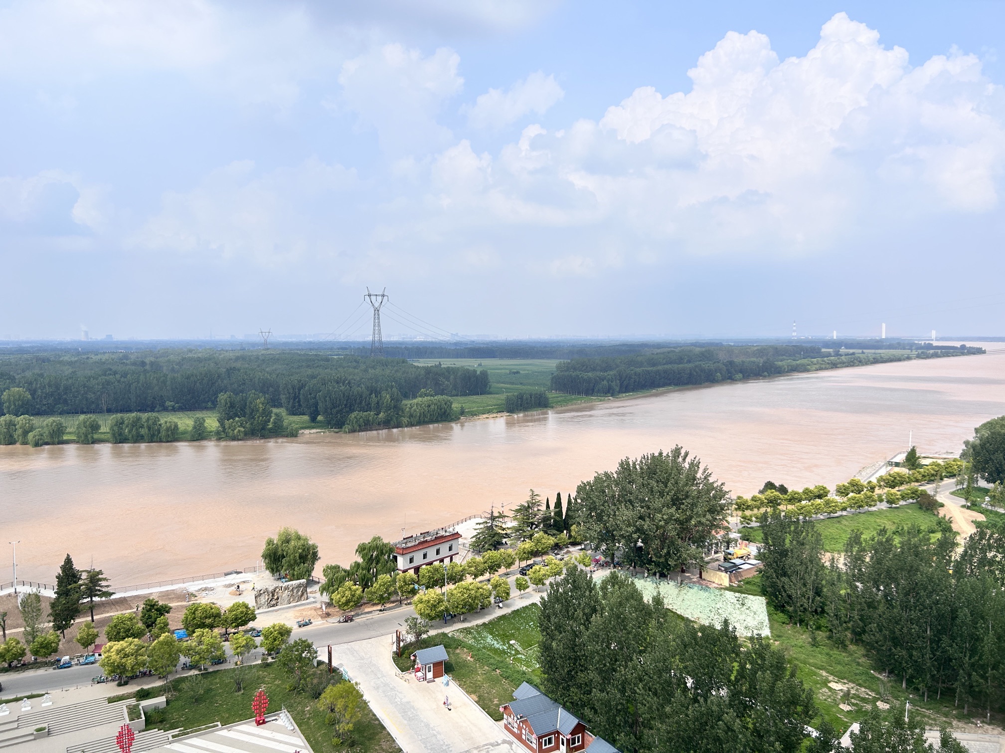 黄河楼广场
